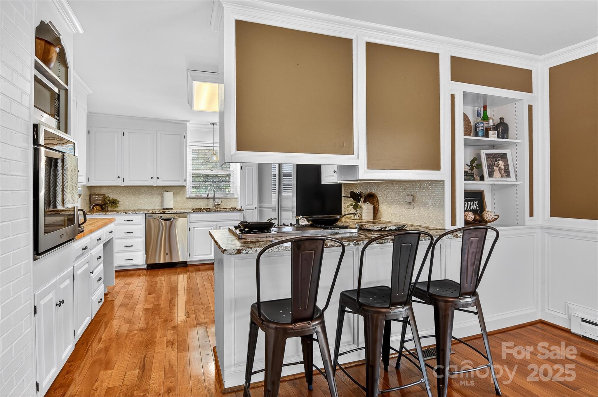 601 Pennell Street NE