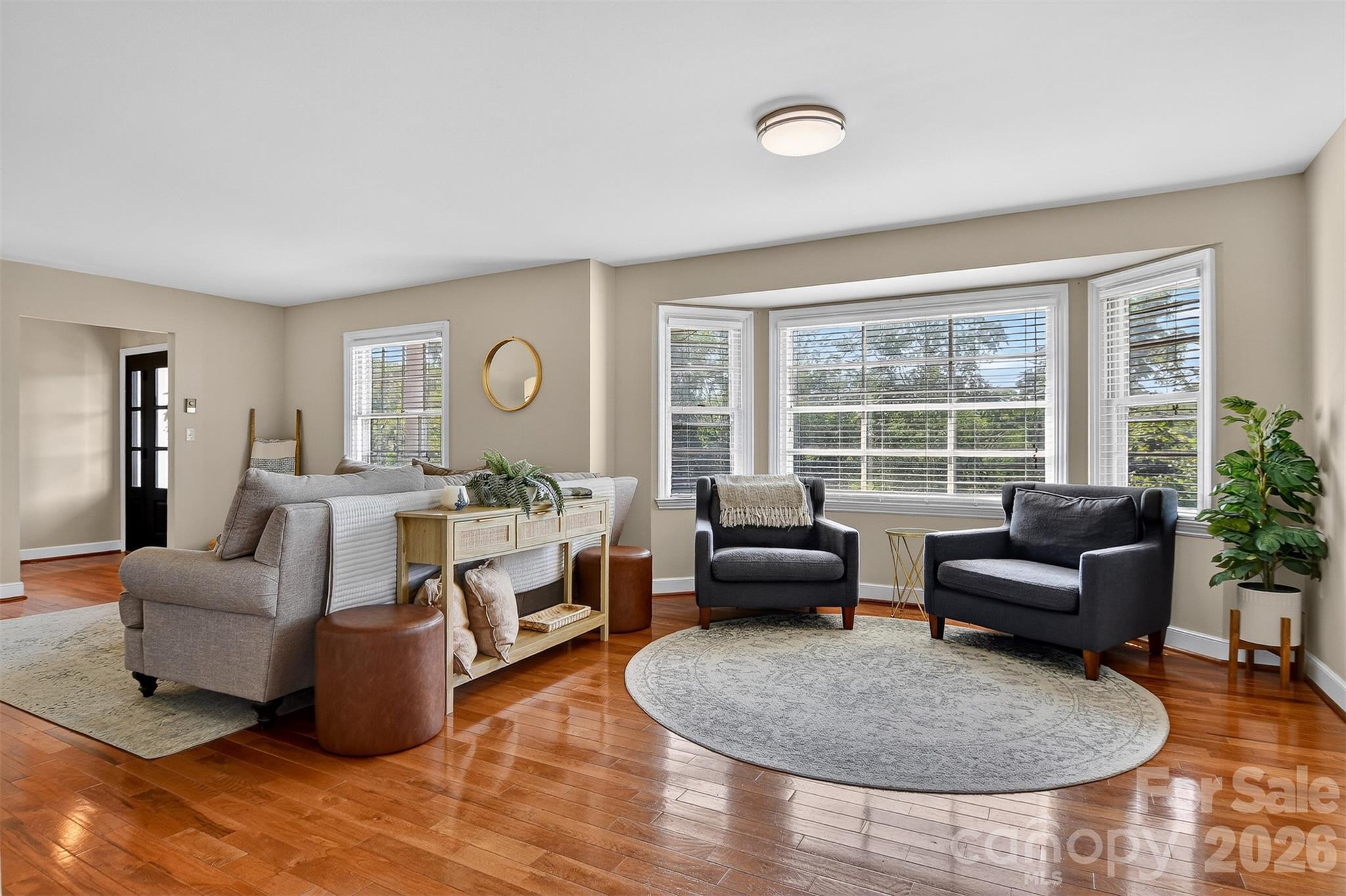 601 Pennell Street NE