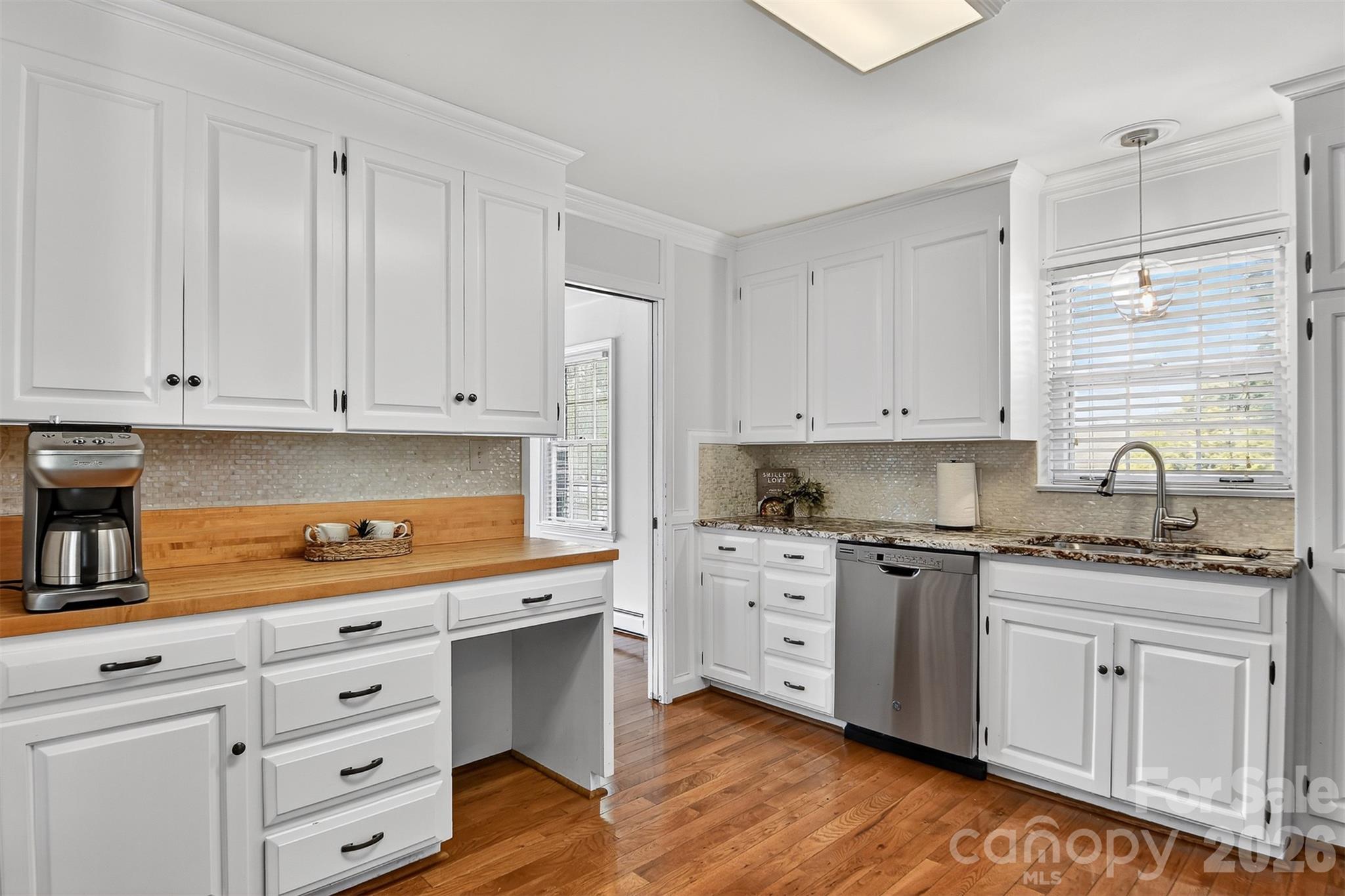 601 Pennell Street NE