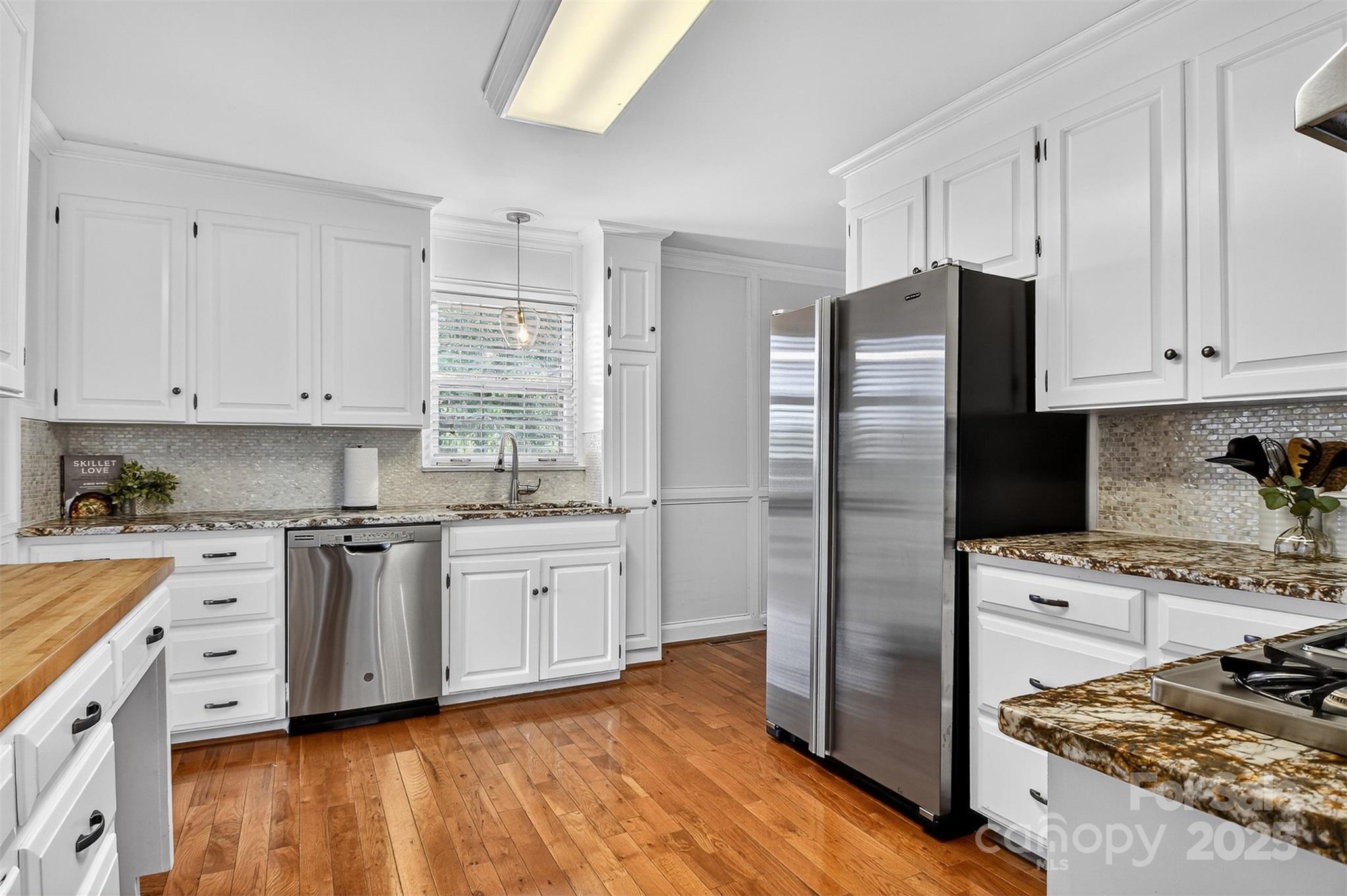 601 Pennell Street NE