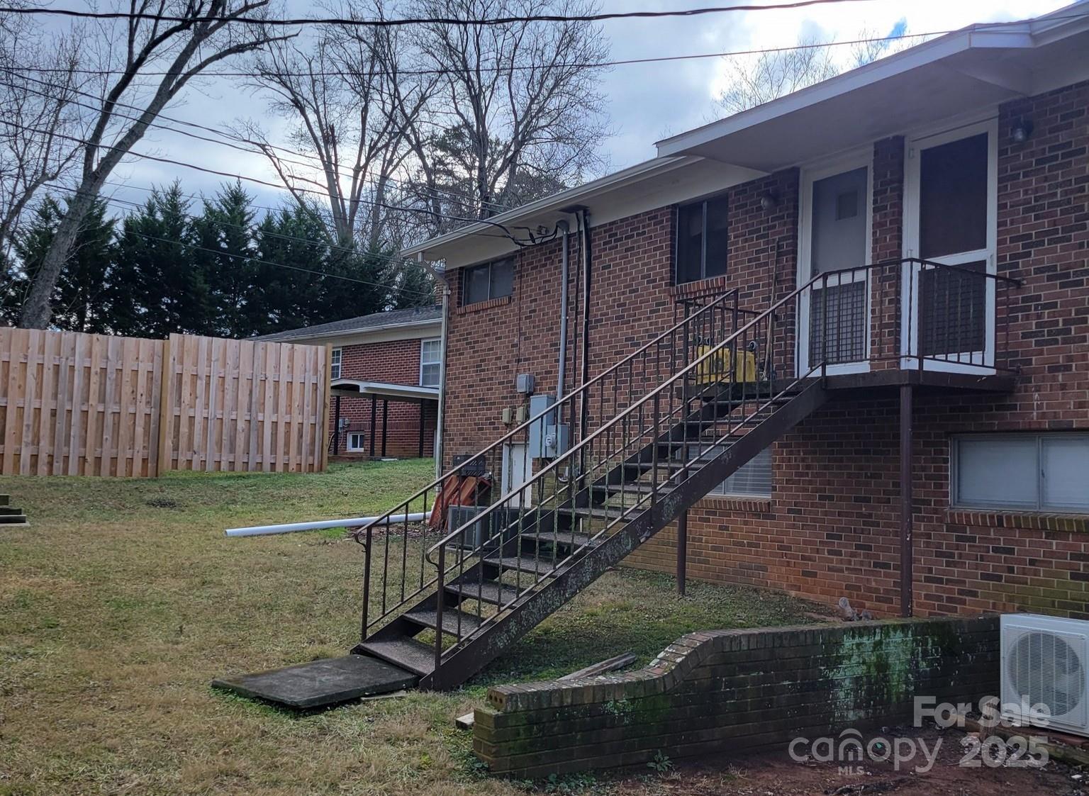 44 17th Avenue Court NW