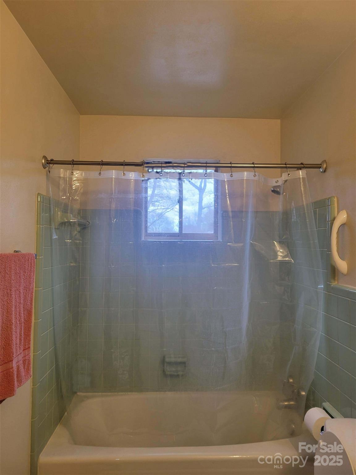 44 17th Avenue Court NW