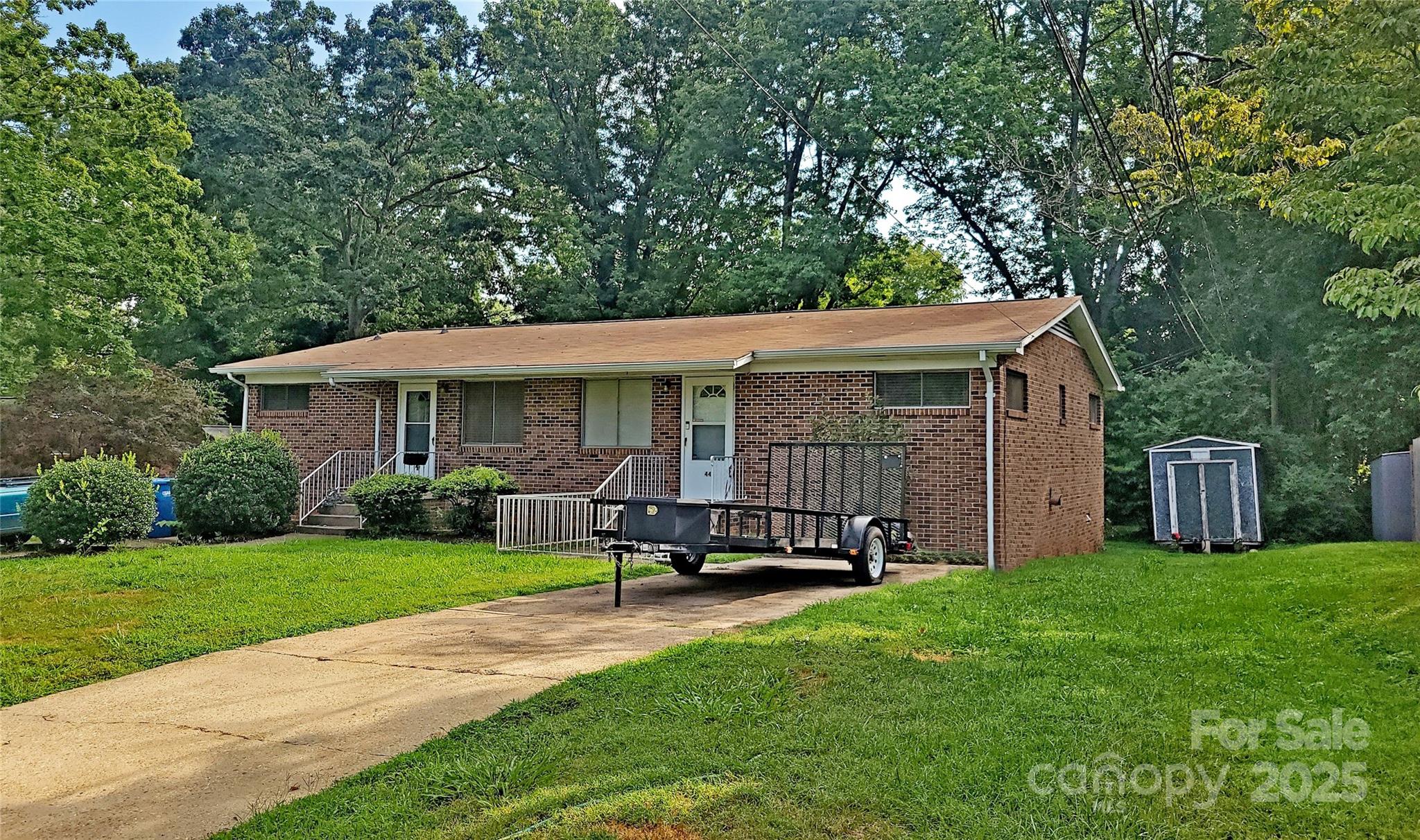 44 17th Avenue Court NW