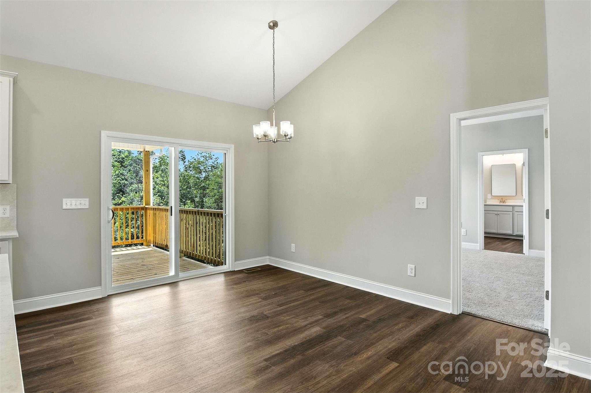 60 Westwinds Drive Unit: 9