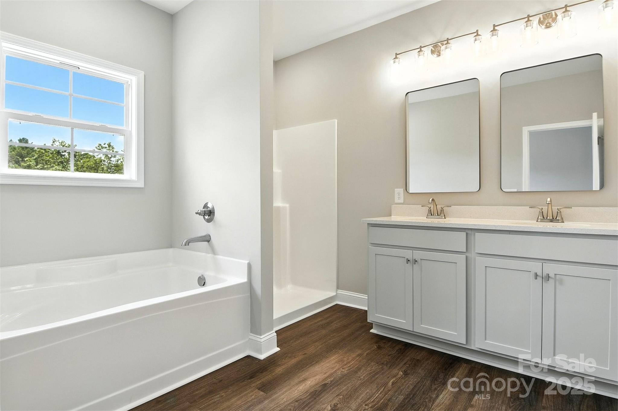 60 Westwinds Drive Unit: 9