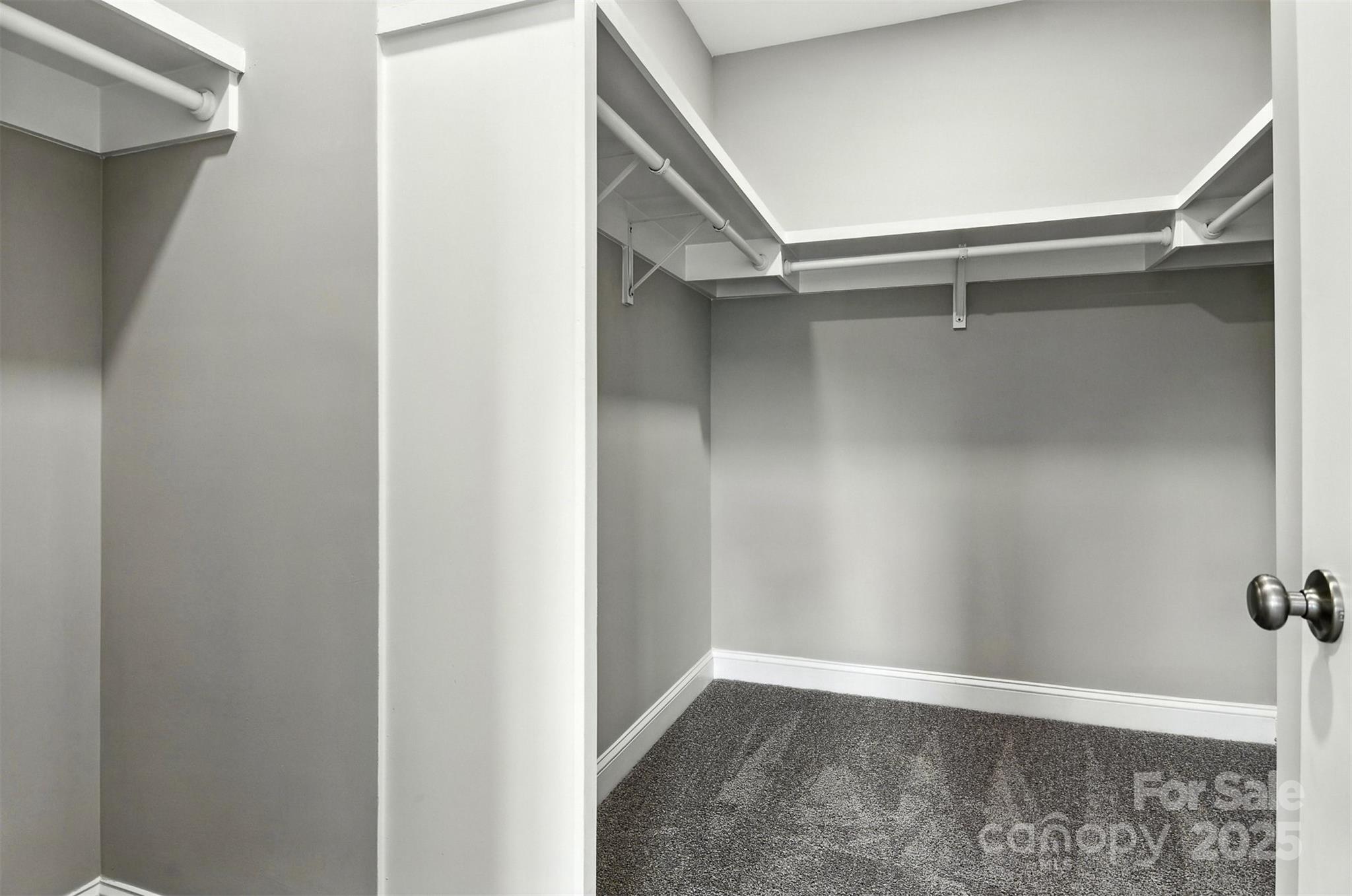 60 Westwinds Drive Unit: 9