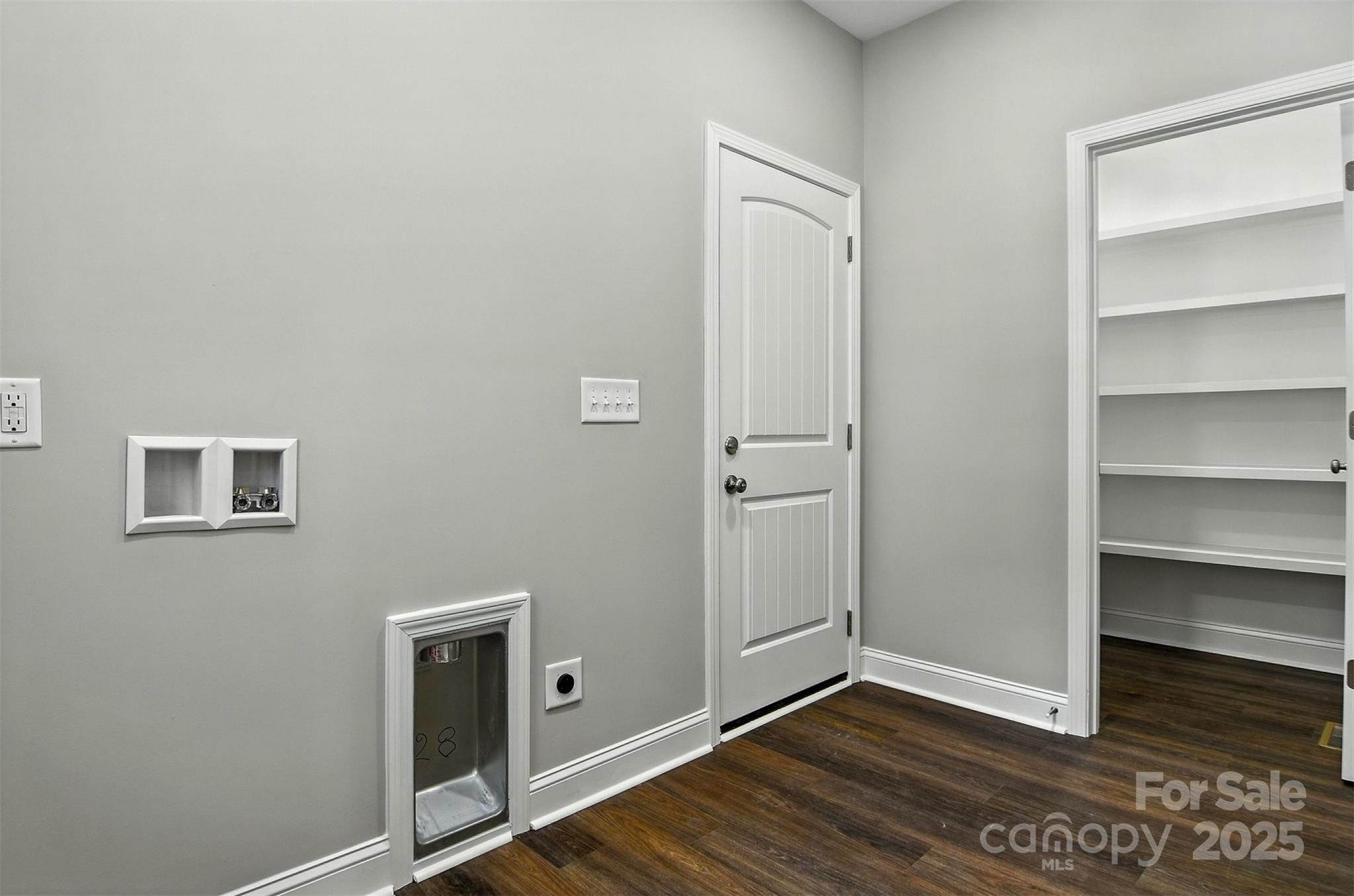 60 Westwinds Drive Unit: 9