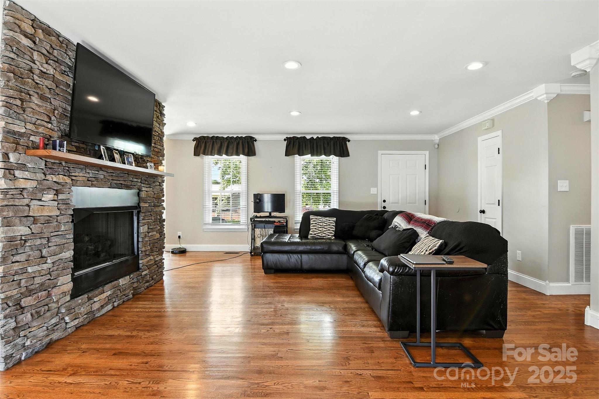 1315 Pear Drive
