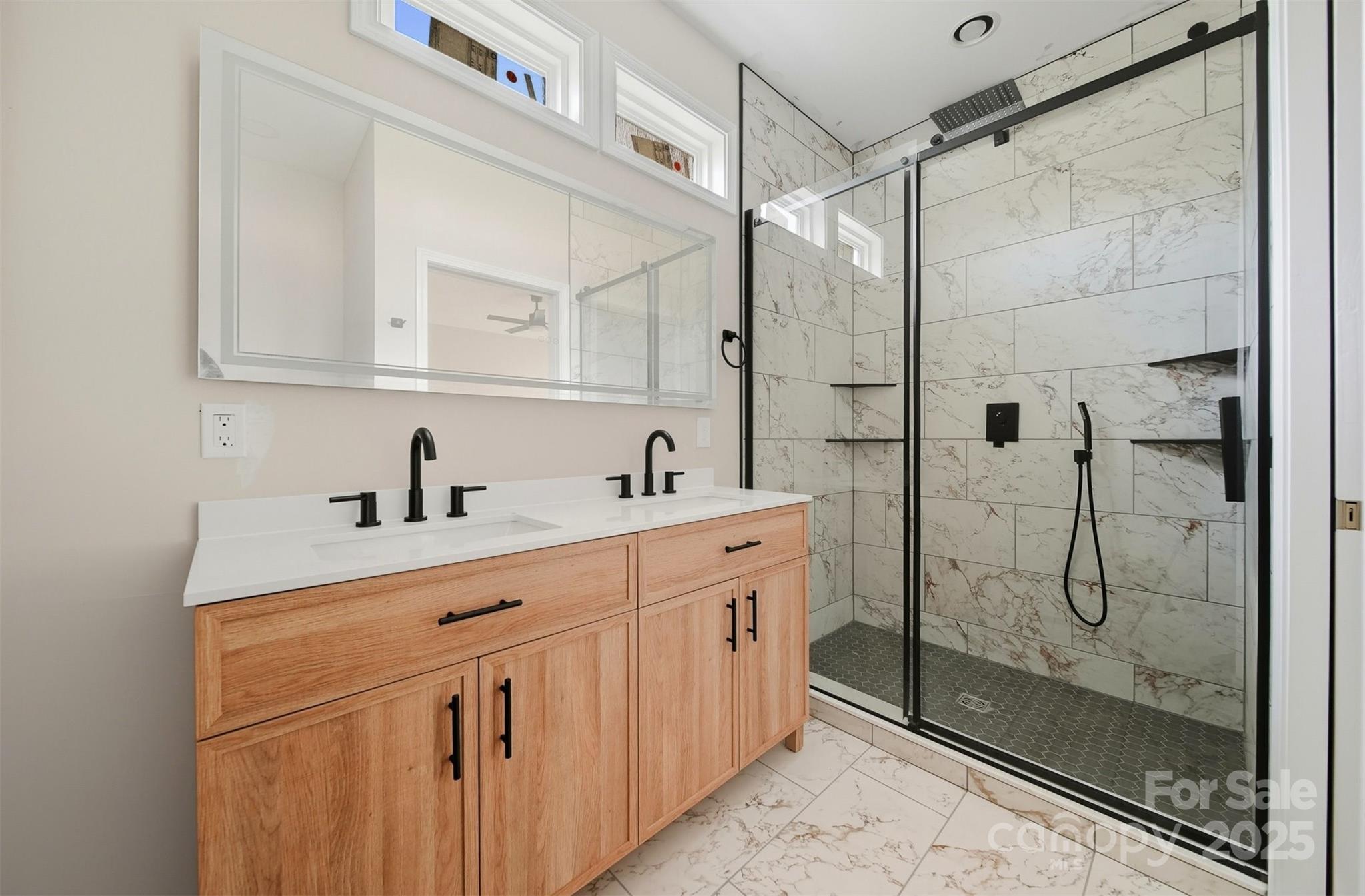 162 4th Street NE