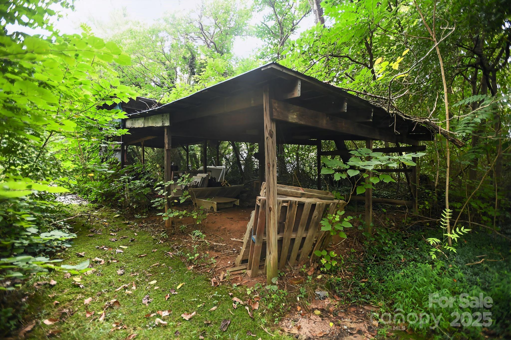 1226 Plaza Street NW