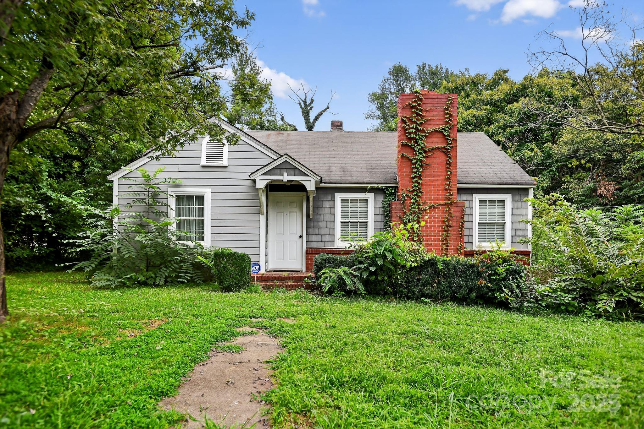 1226 Plaza Street NW