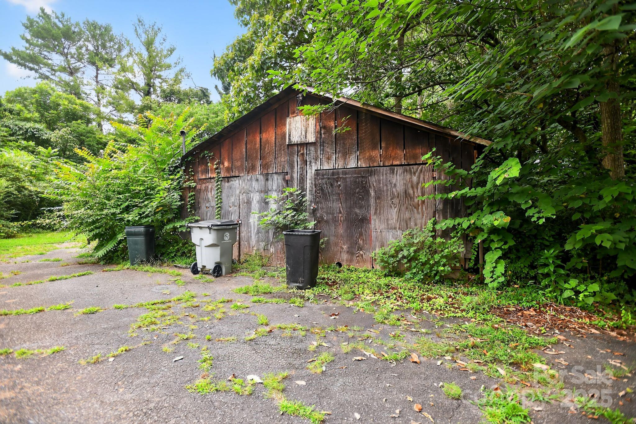 1226 Plaza Street NW