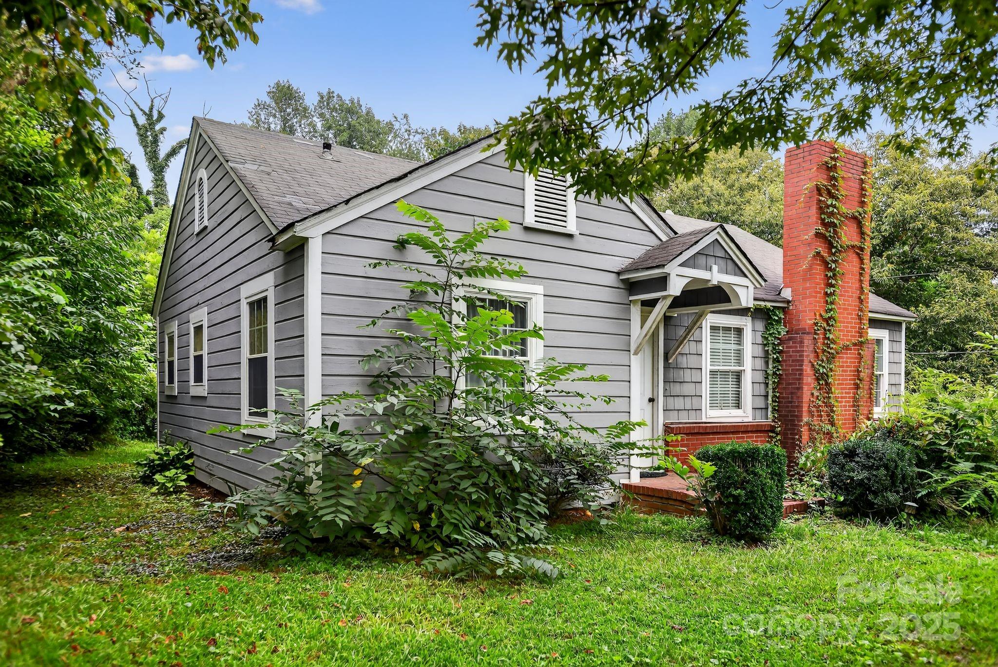 1226 Plaza Street NW