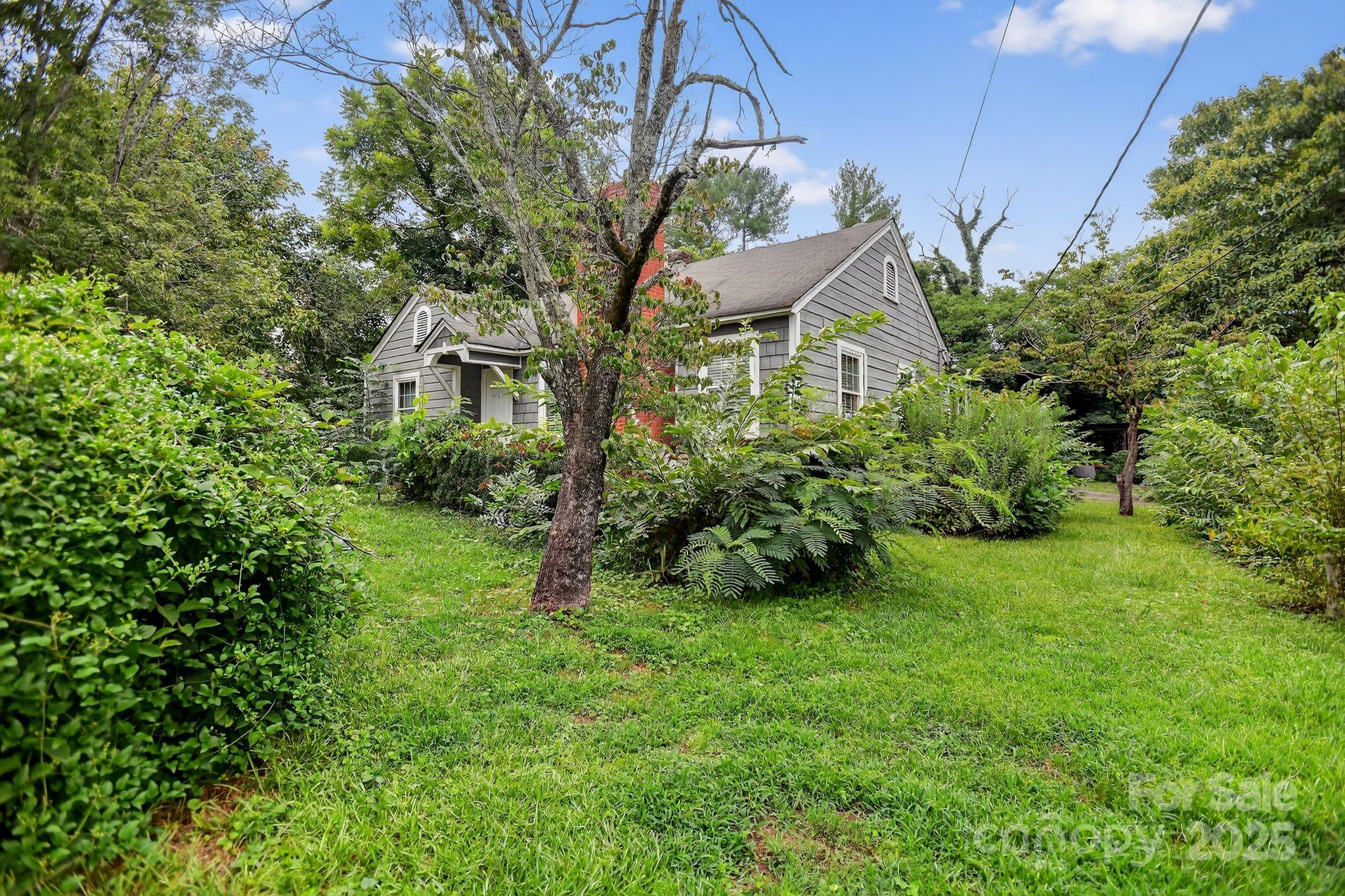 1226 Plaza Street NW