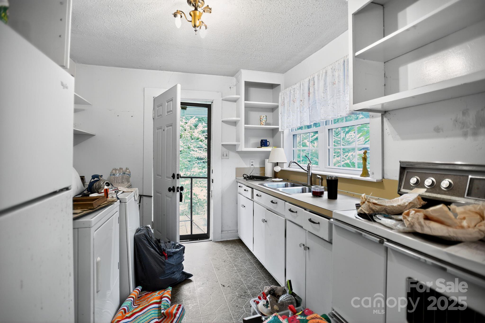 1226 Plaza Street NW