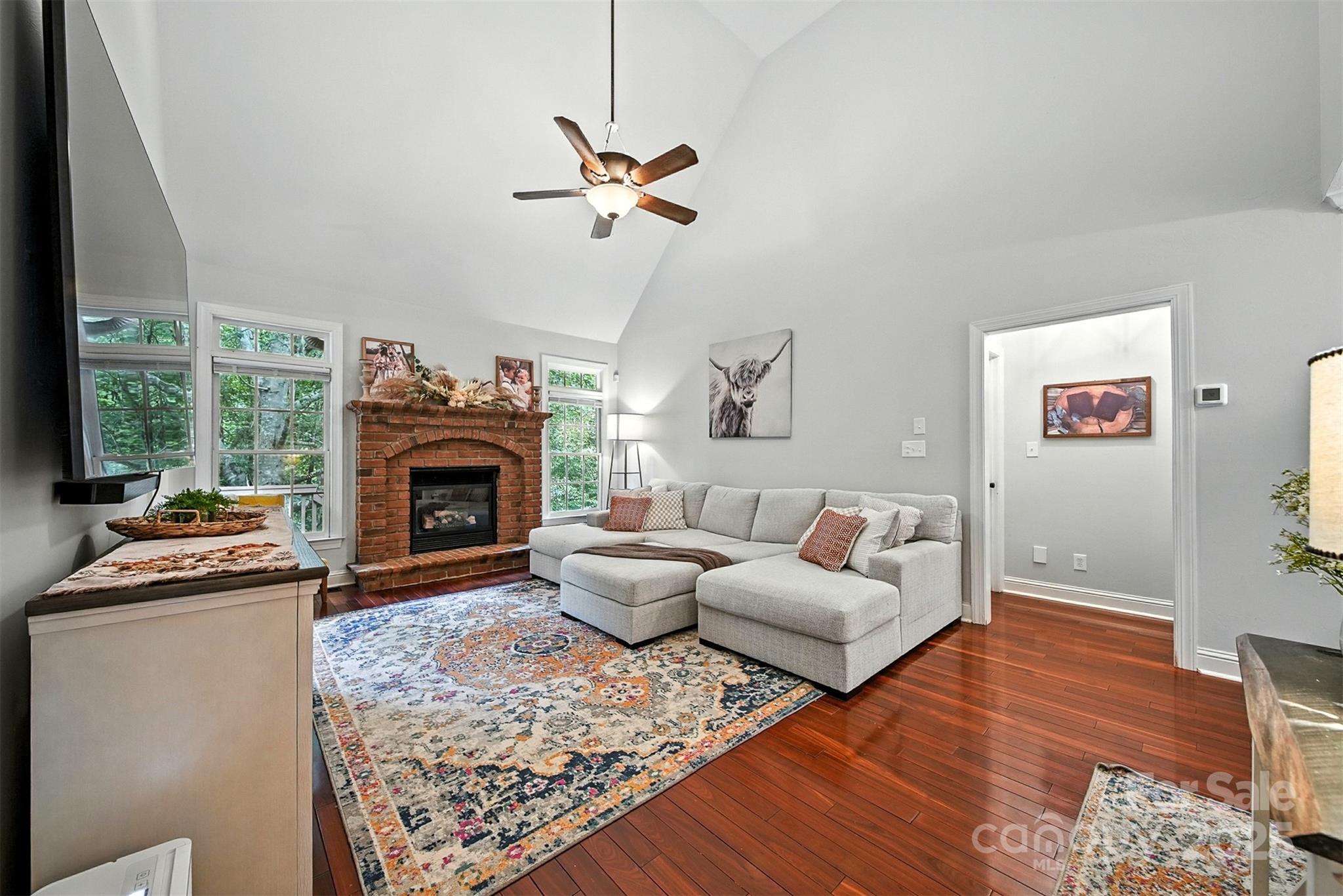 1641 9th Street Place SE