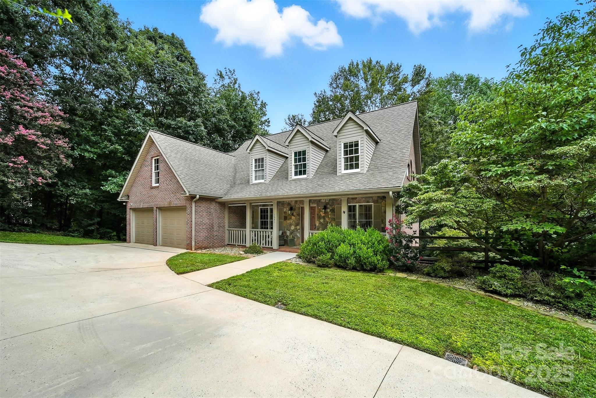 1641 9th Street Place SE
