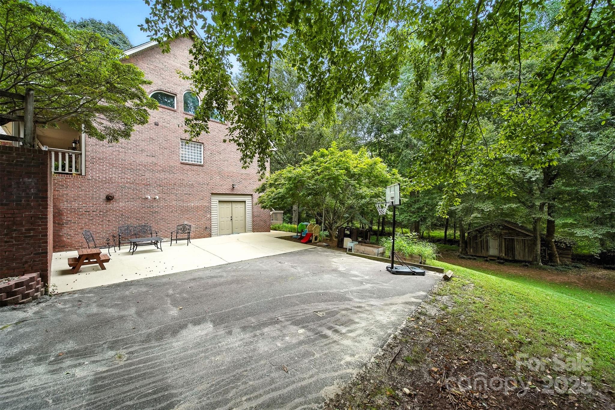 1641 9th Street Place SE