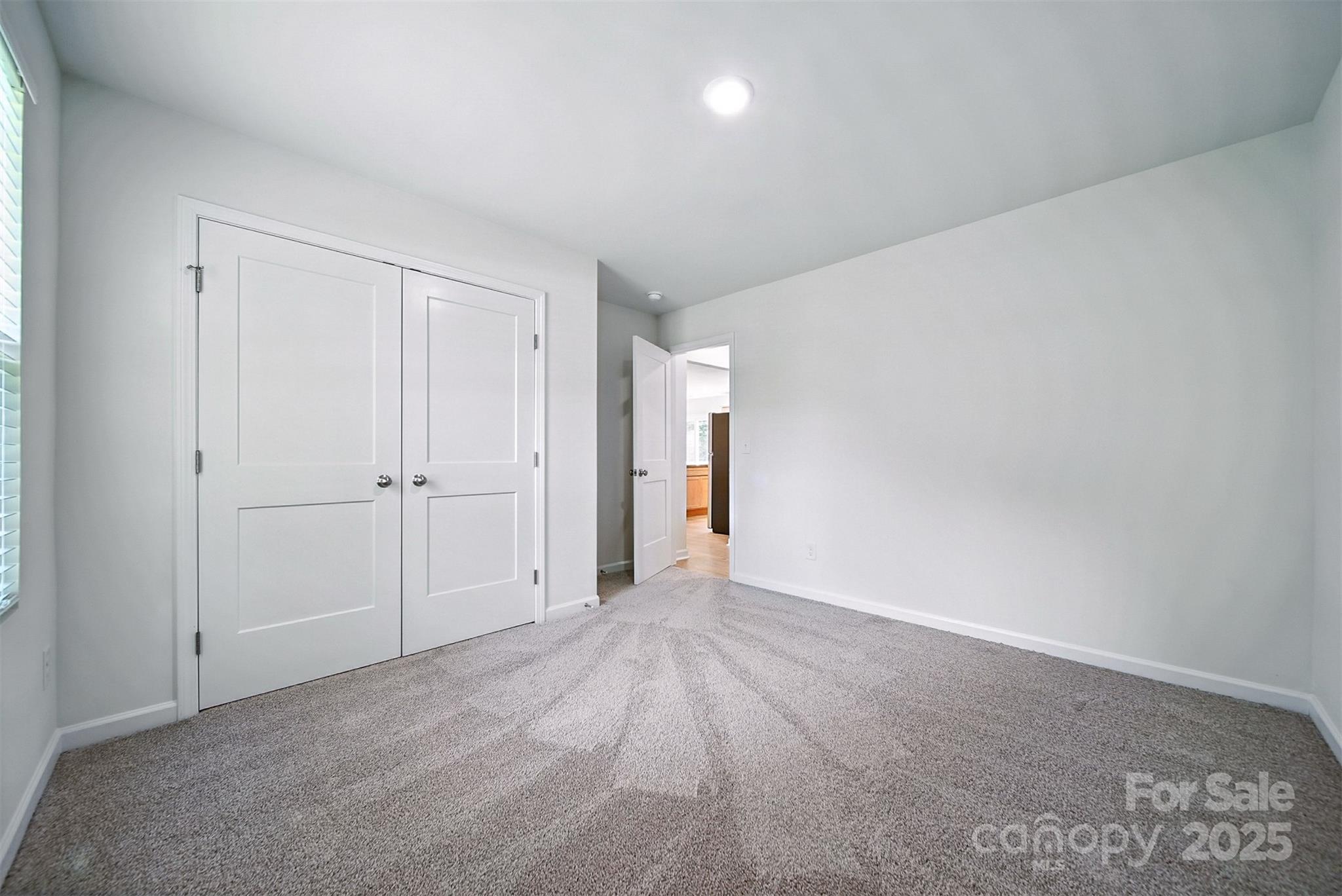 3321 15th Avenue SW