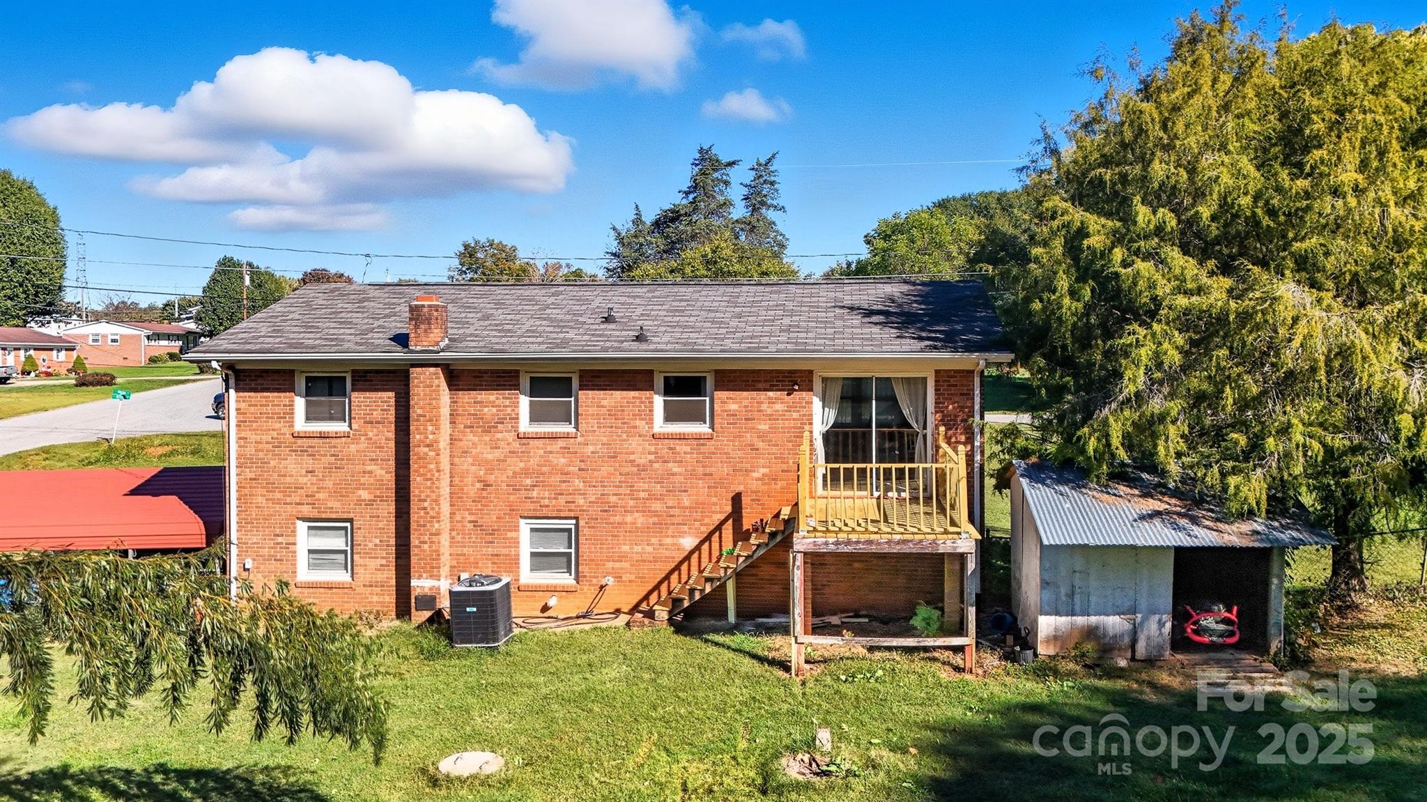 1307 Winston Street