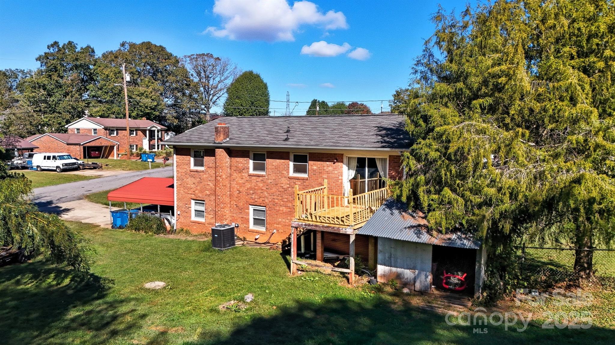 1307 Winston Street