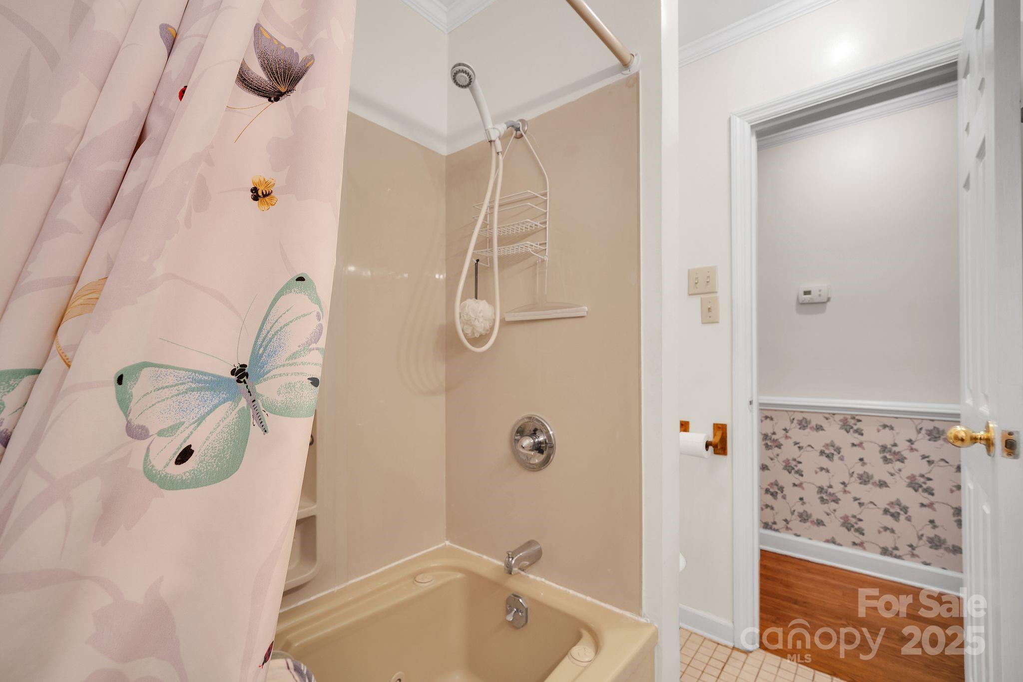 5006 Poplar View Lane