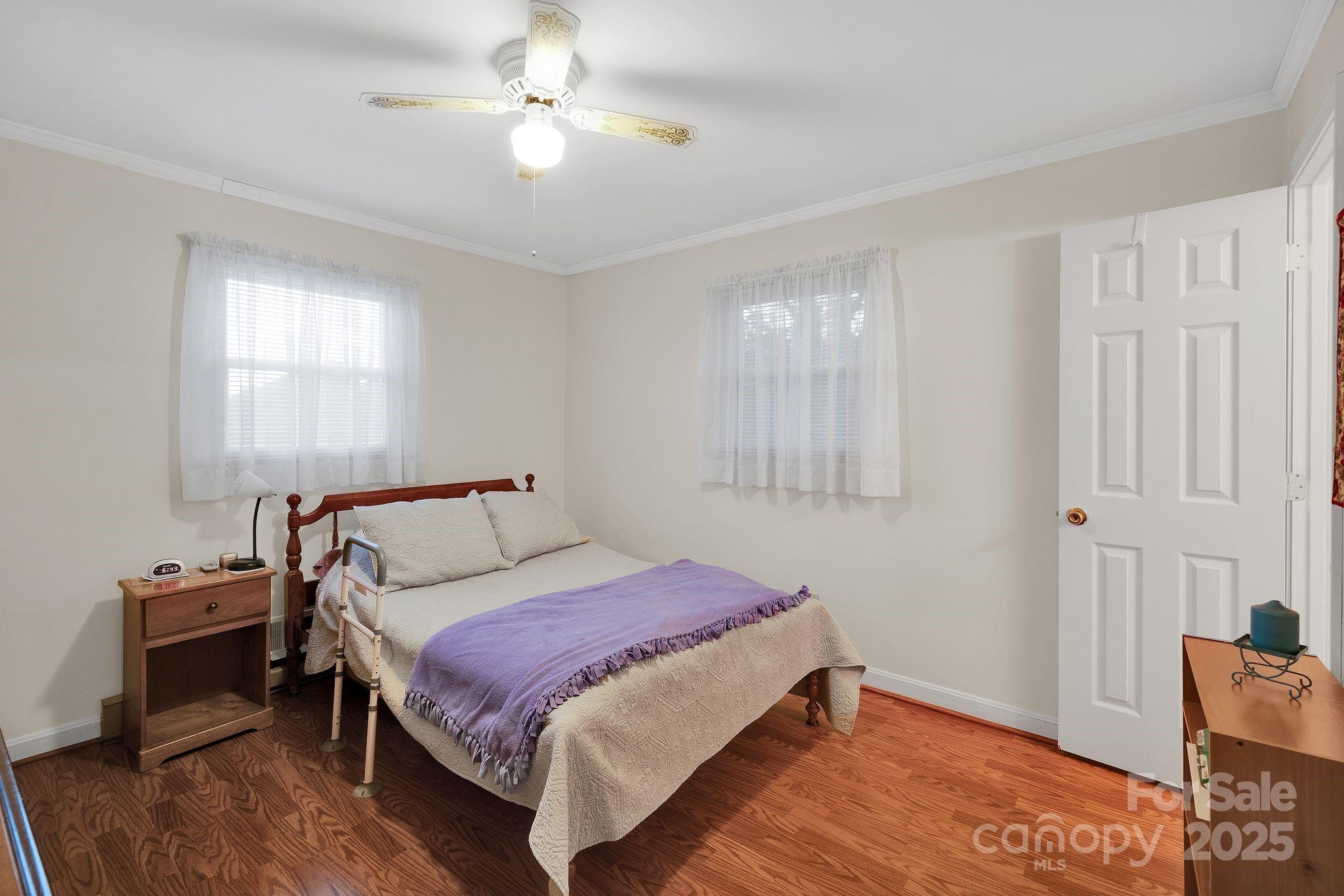 5006 Poplar View Lane