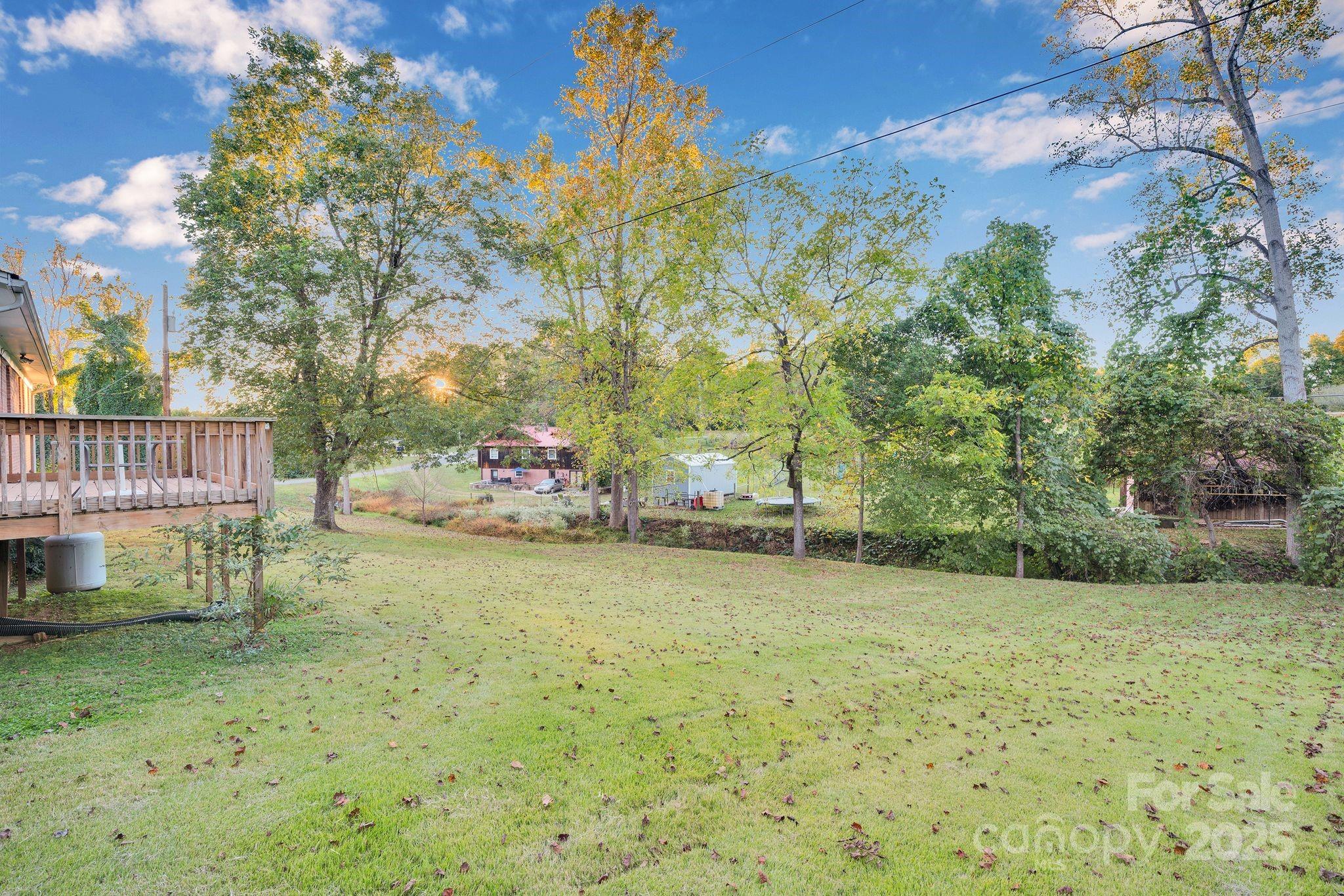 5006 Poplar View Lane