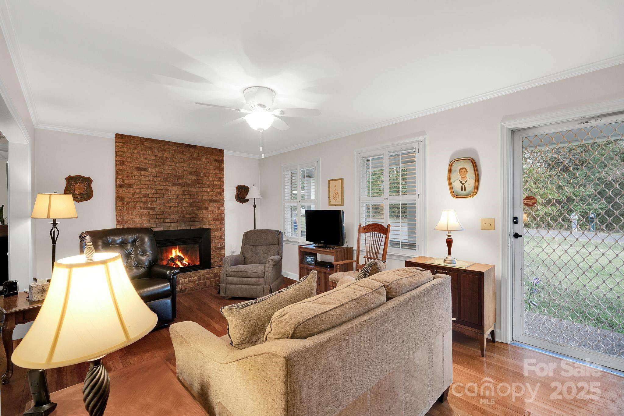 5006 Poplar View Lane