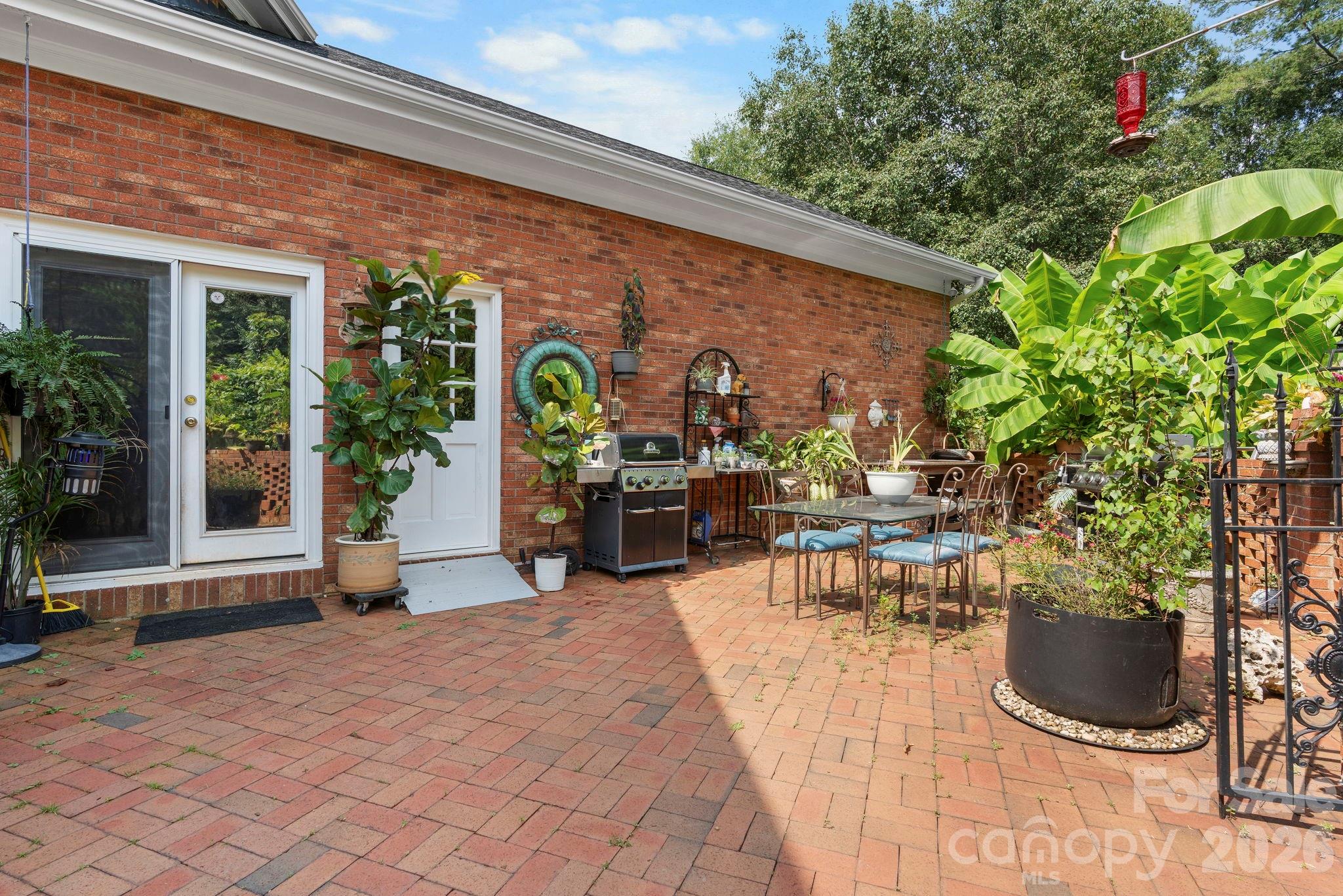 1750 5th Street Drive NW