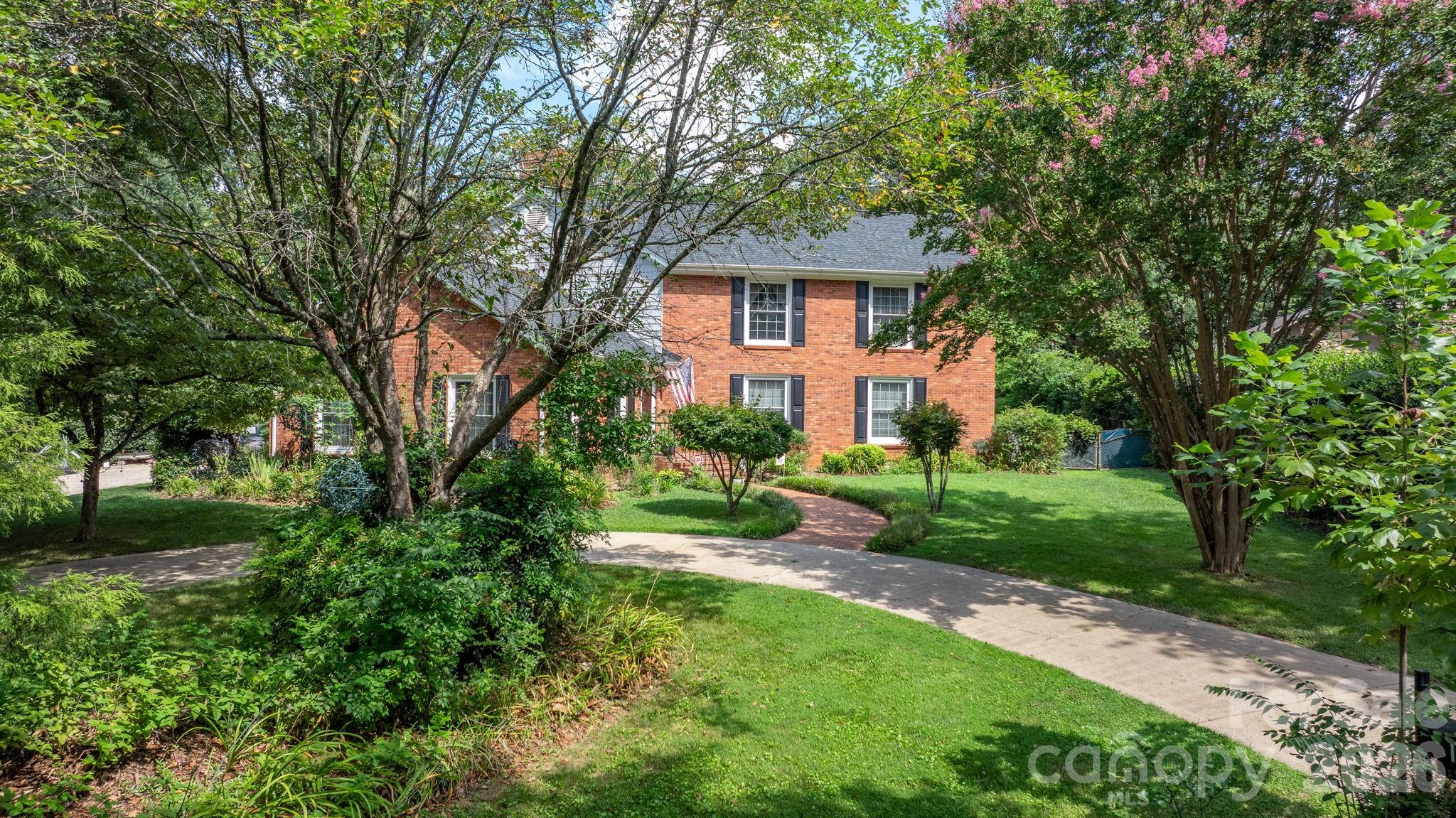 1750 5th Street Drive NW