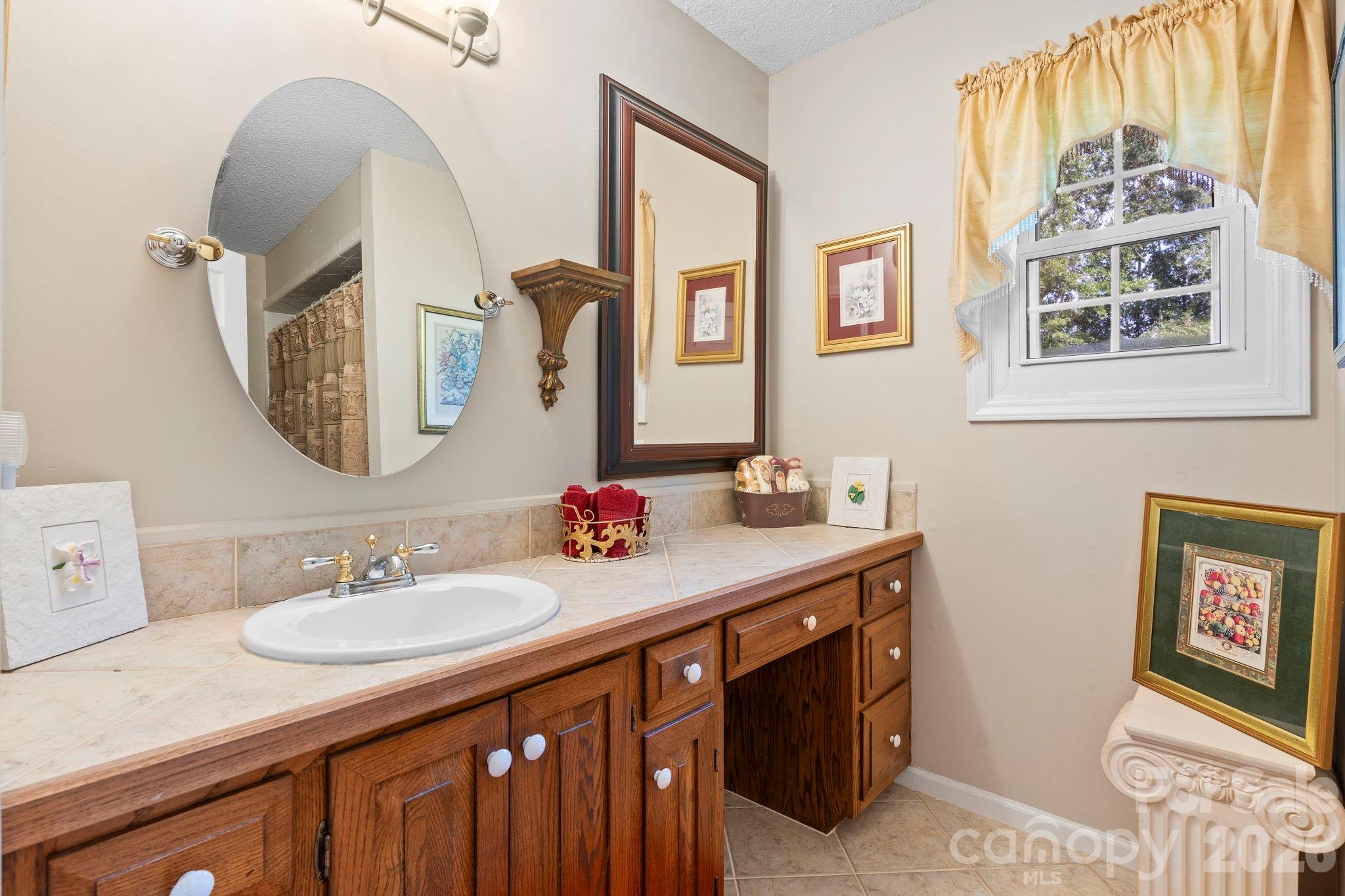 1750 5th Street Drive NW