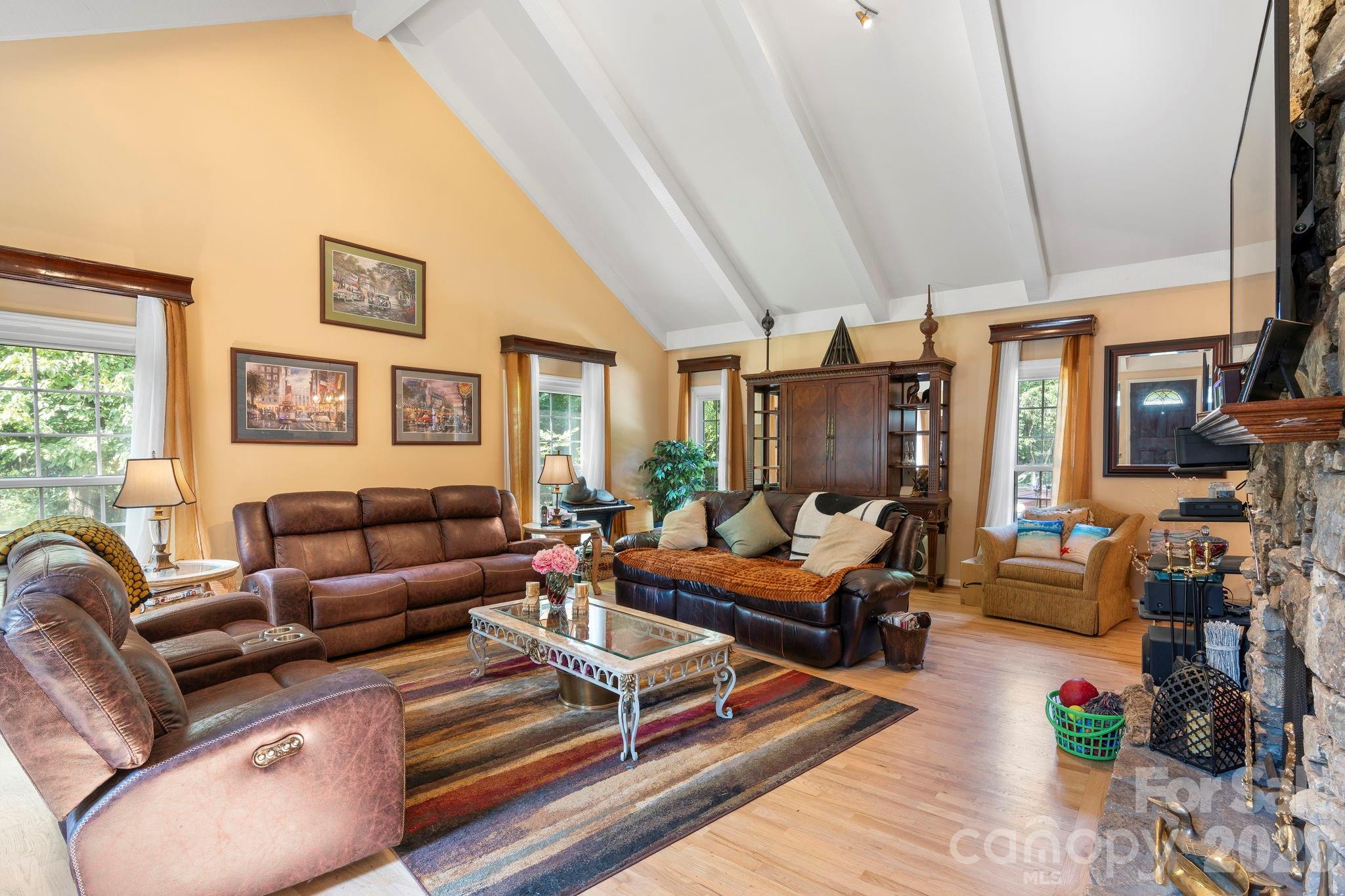 1750 5th Street Drive NW