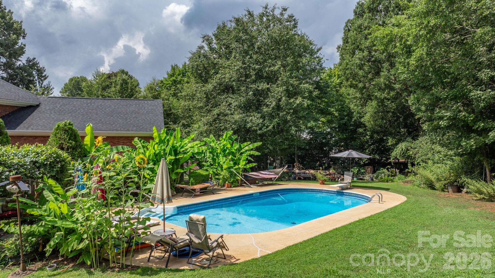 1750 5th Street Drive NW