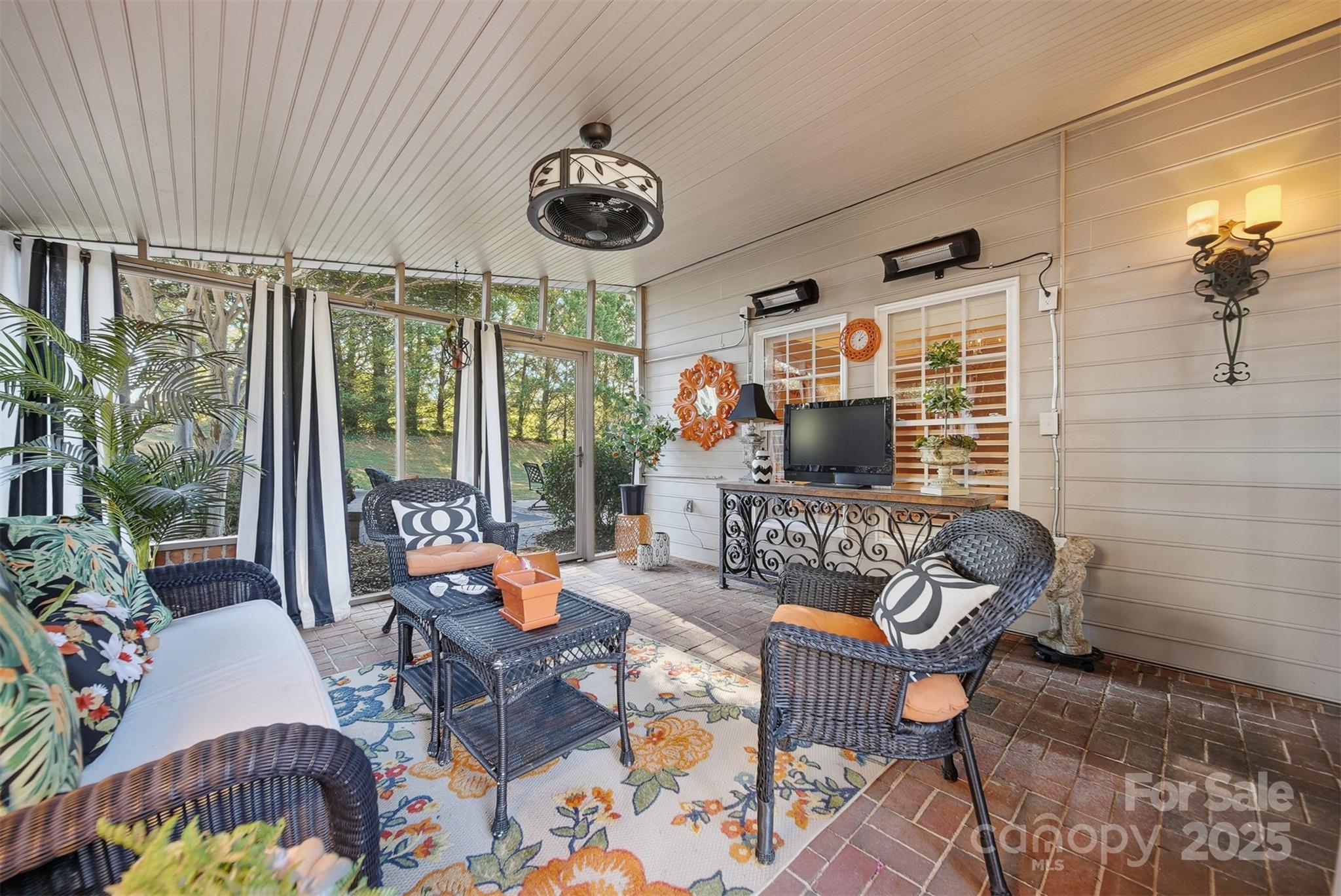 4410 1st Street Drive NW