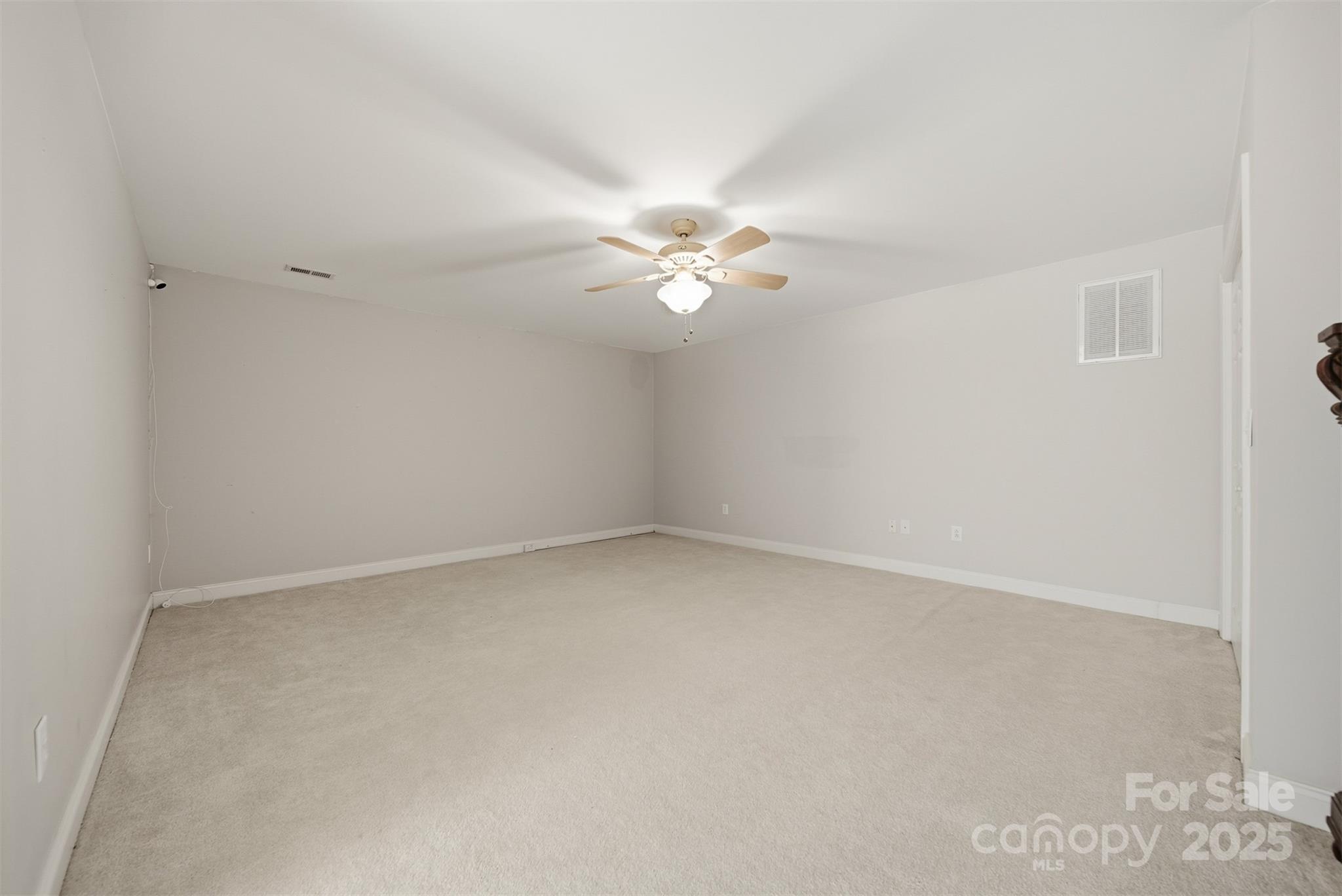 4410 1st Street Drive NW