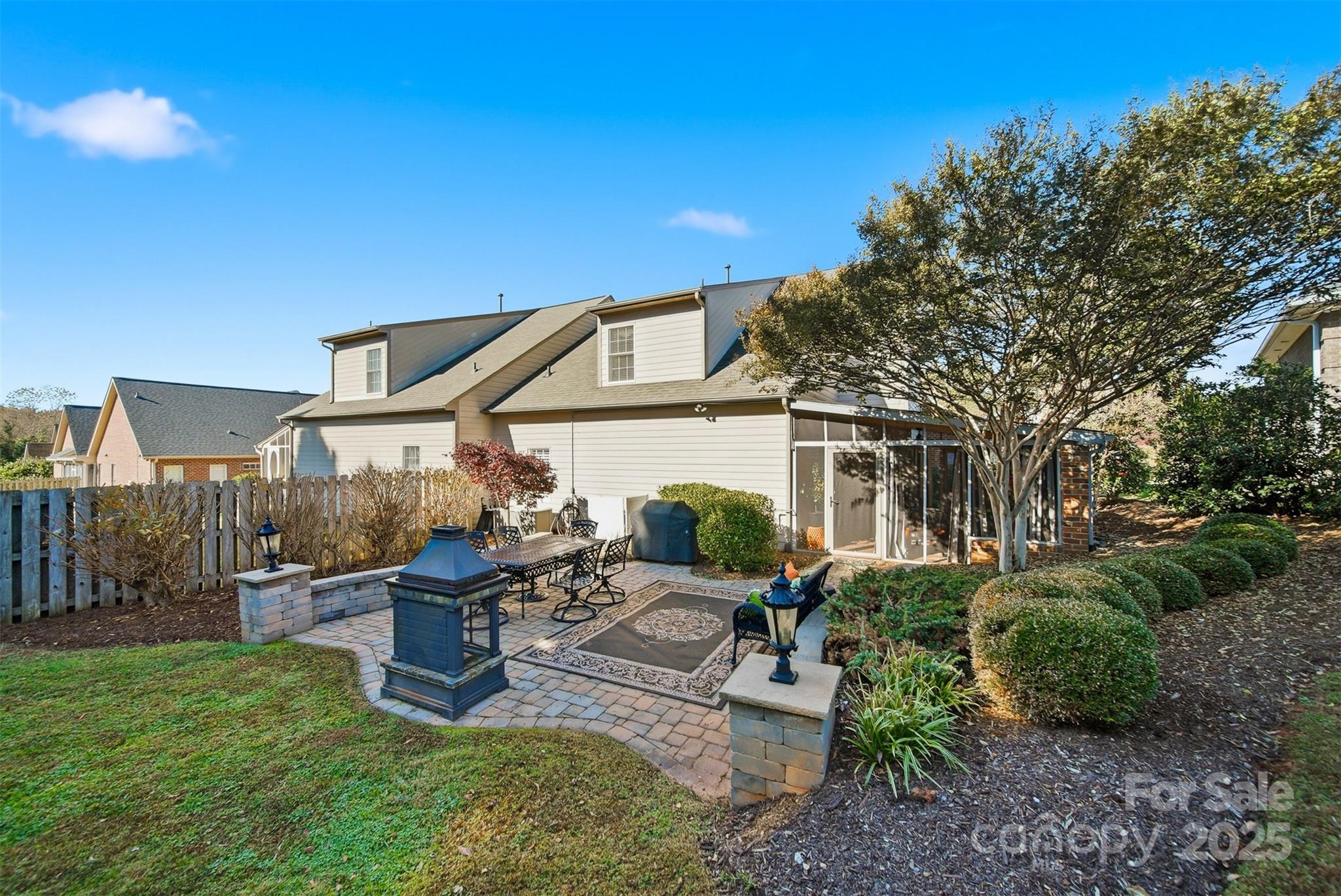 4410 1st Street Drive NW