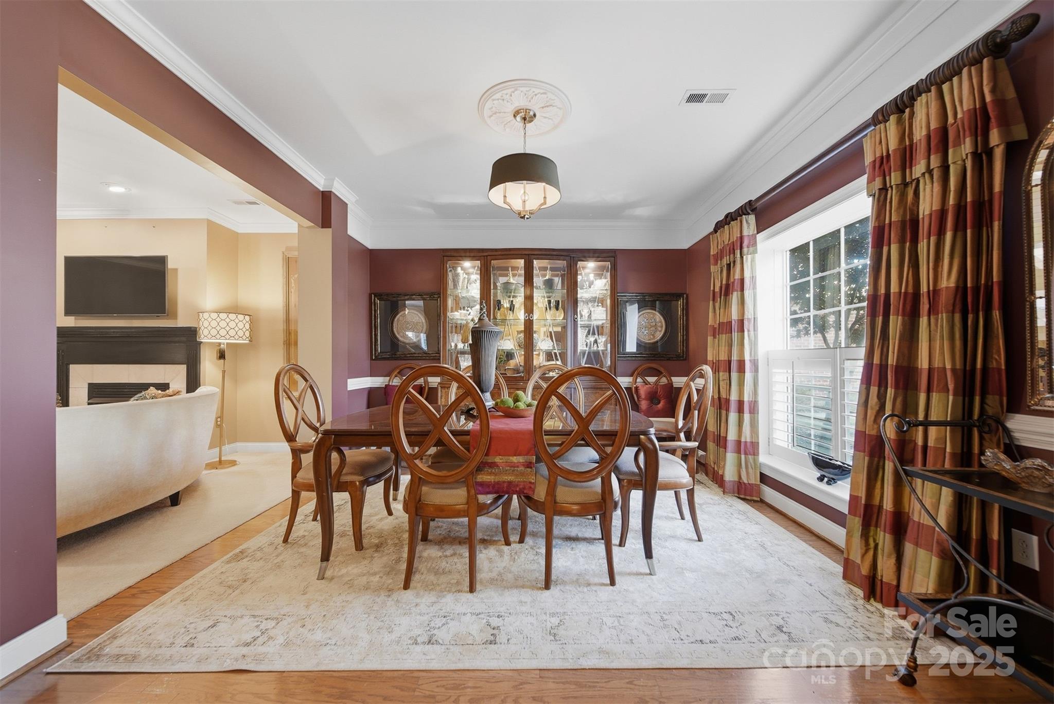 4410 1st Street Drive NW