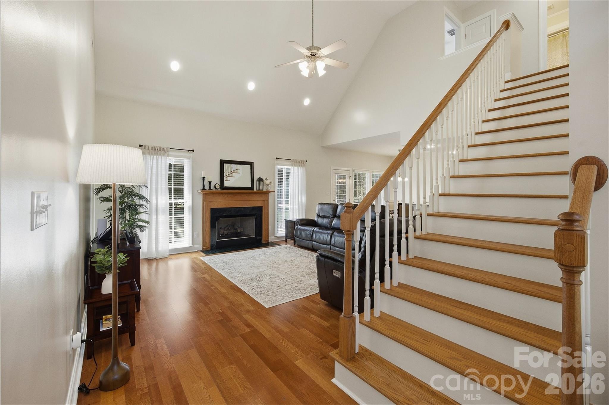 1740 30th Avenue Drive NE