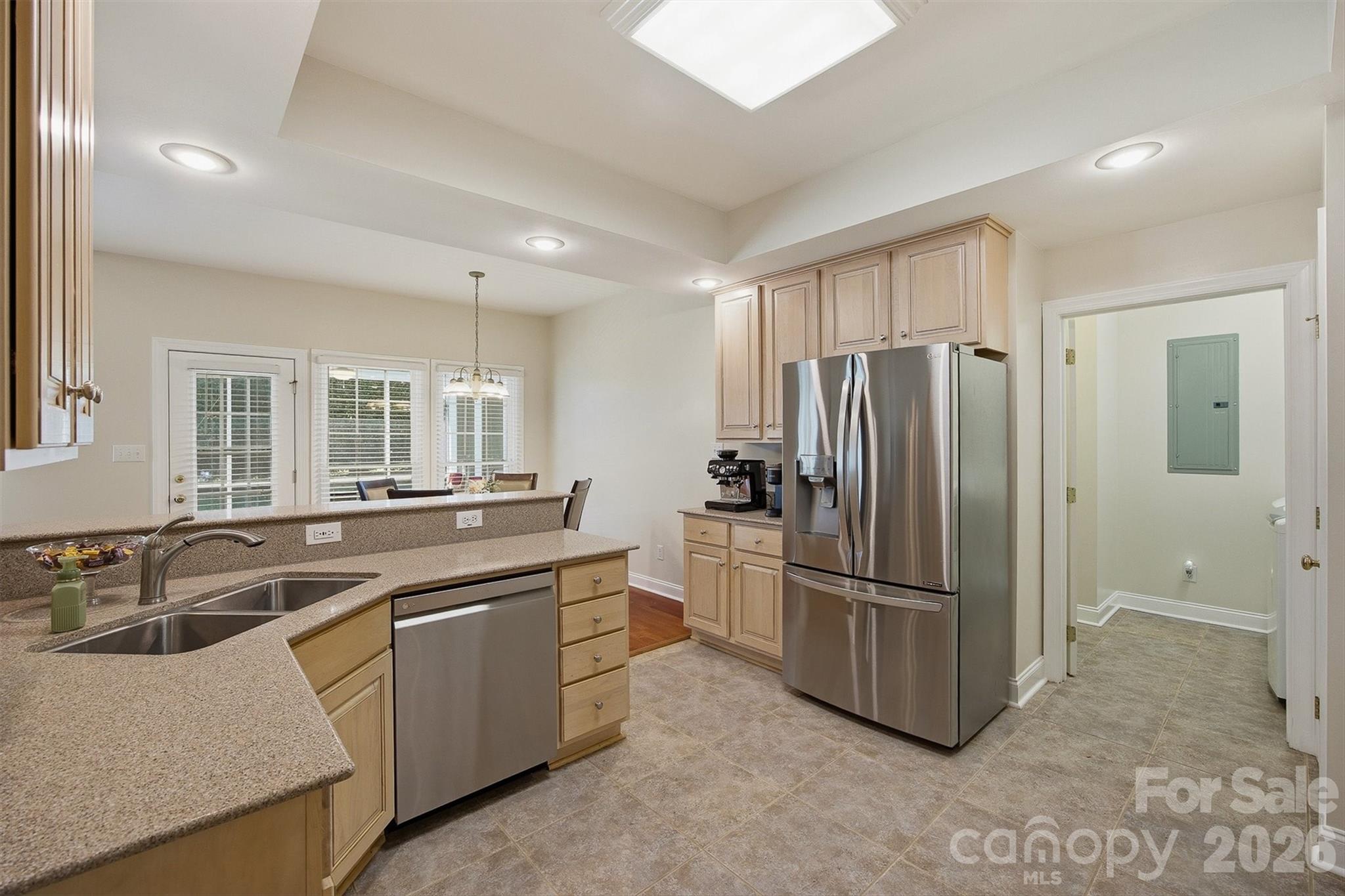 1740 30th Avenue Drive NE