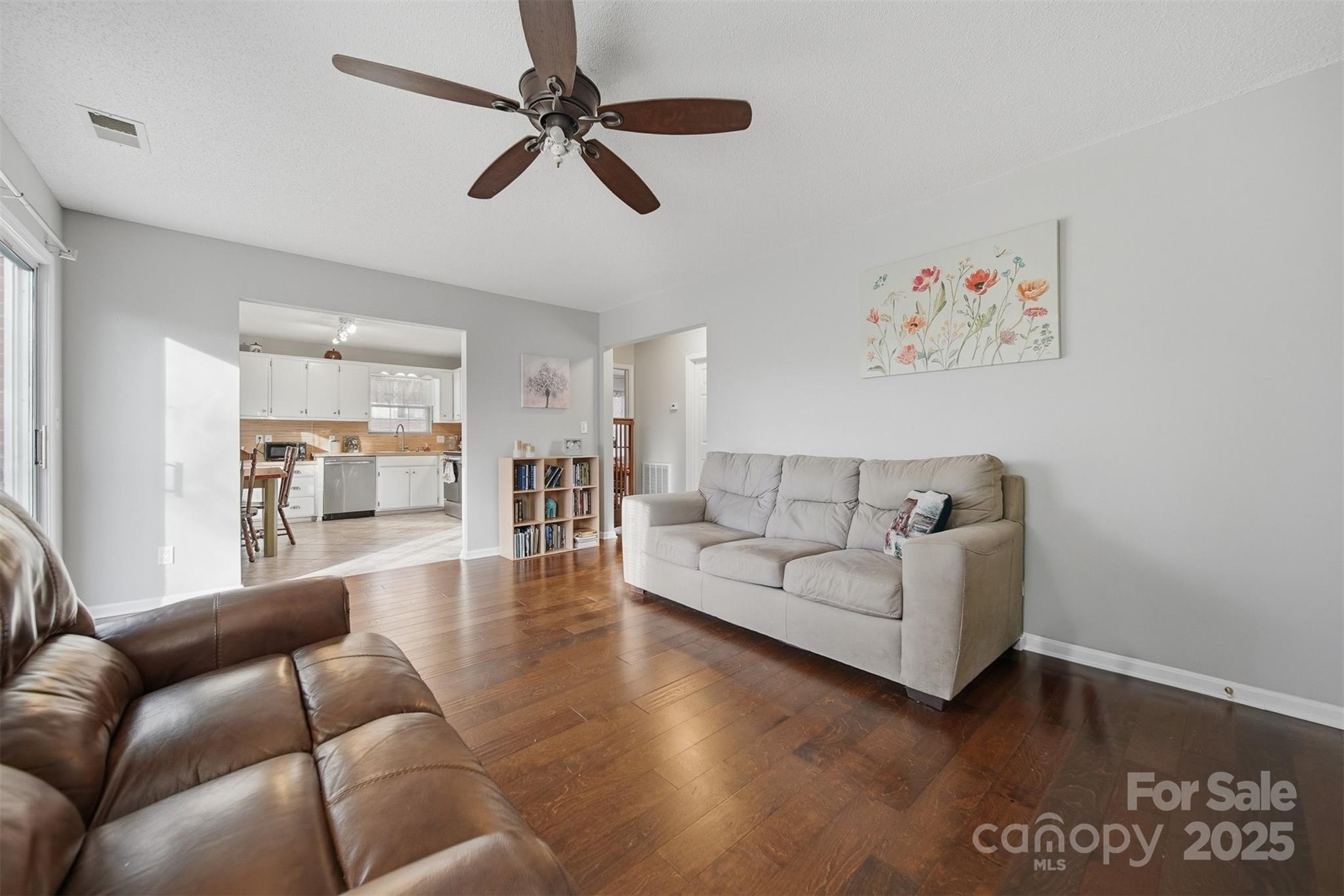 102 Brandywine Drive NE Unit: T1