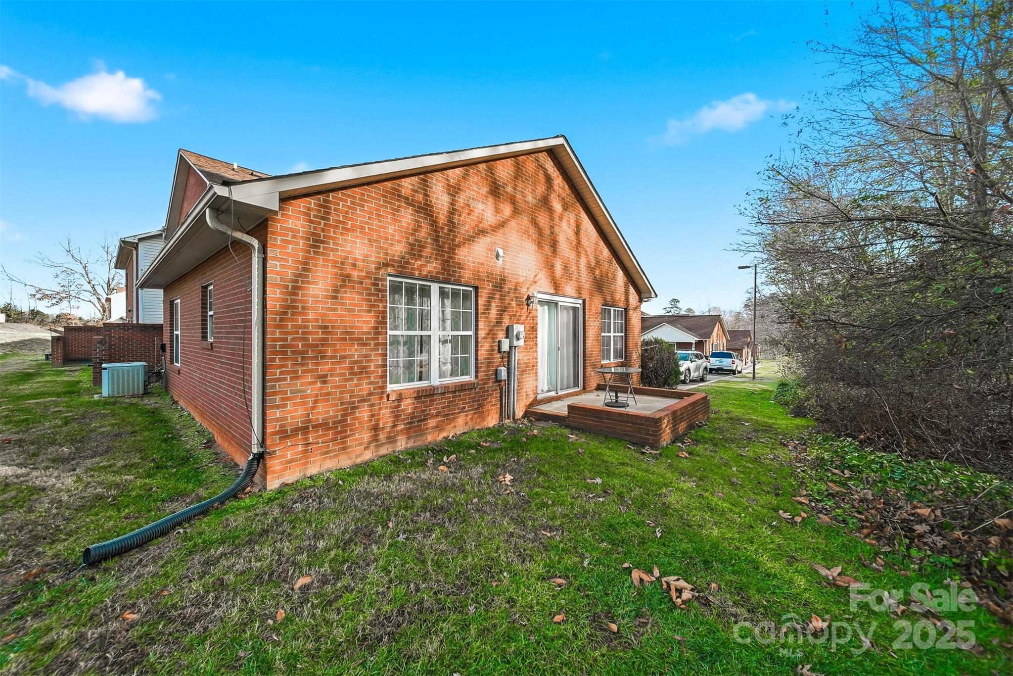 102 Brandywine Drive NE Unit: T1