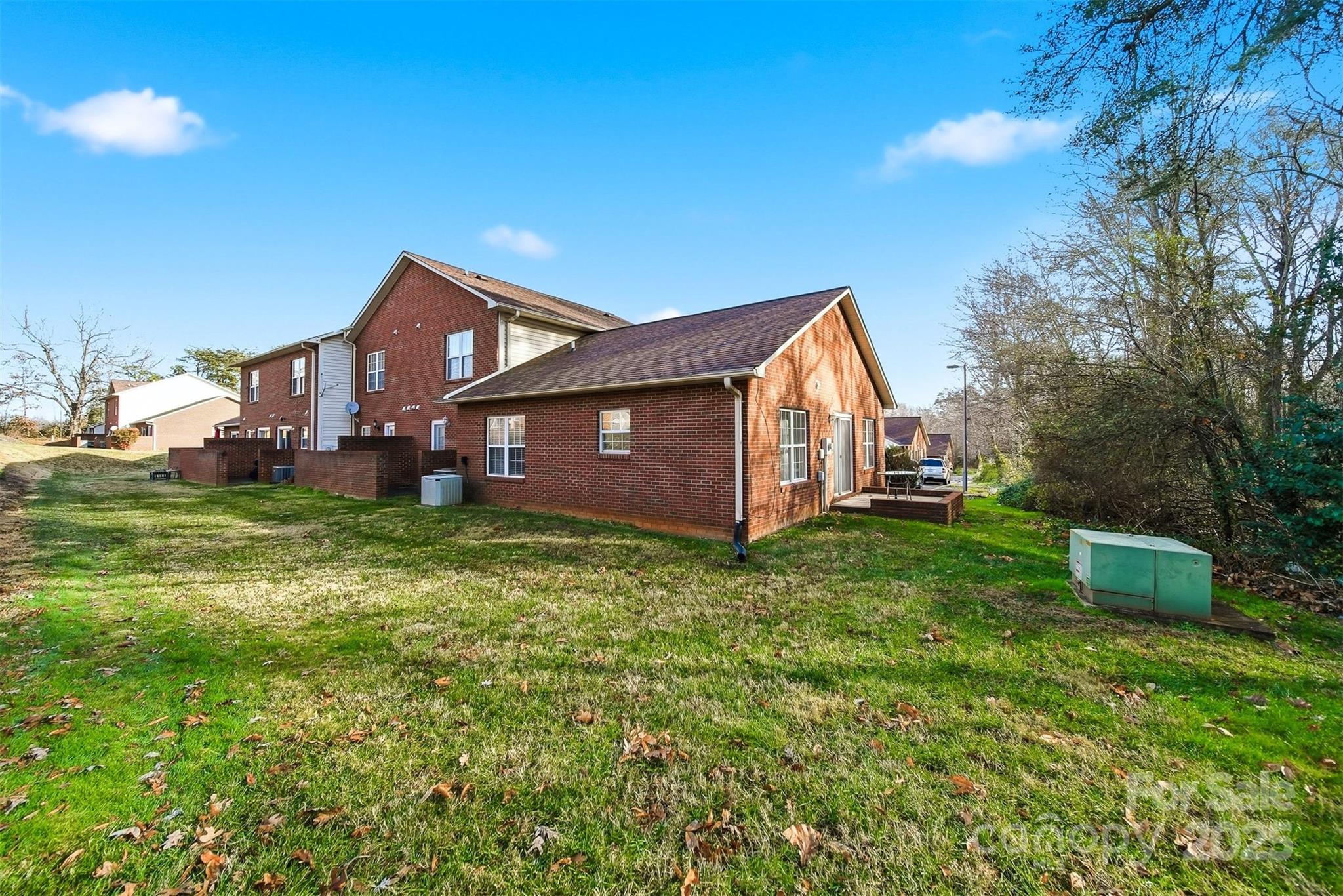 102 Brandywine Drive NE Unit: T1