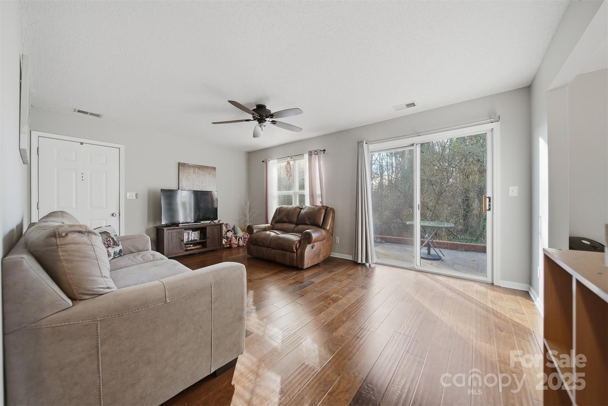 102 Brandywine Drive NE Unit: T1