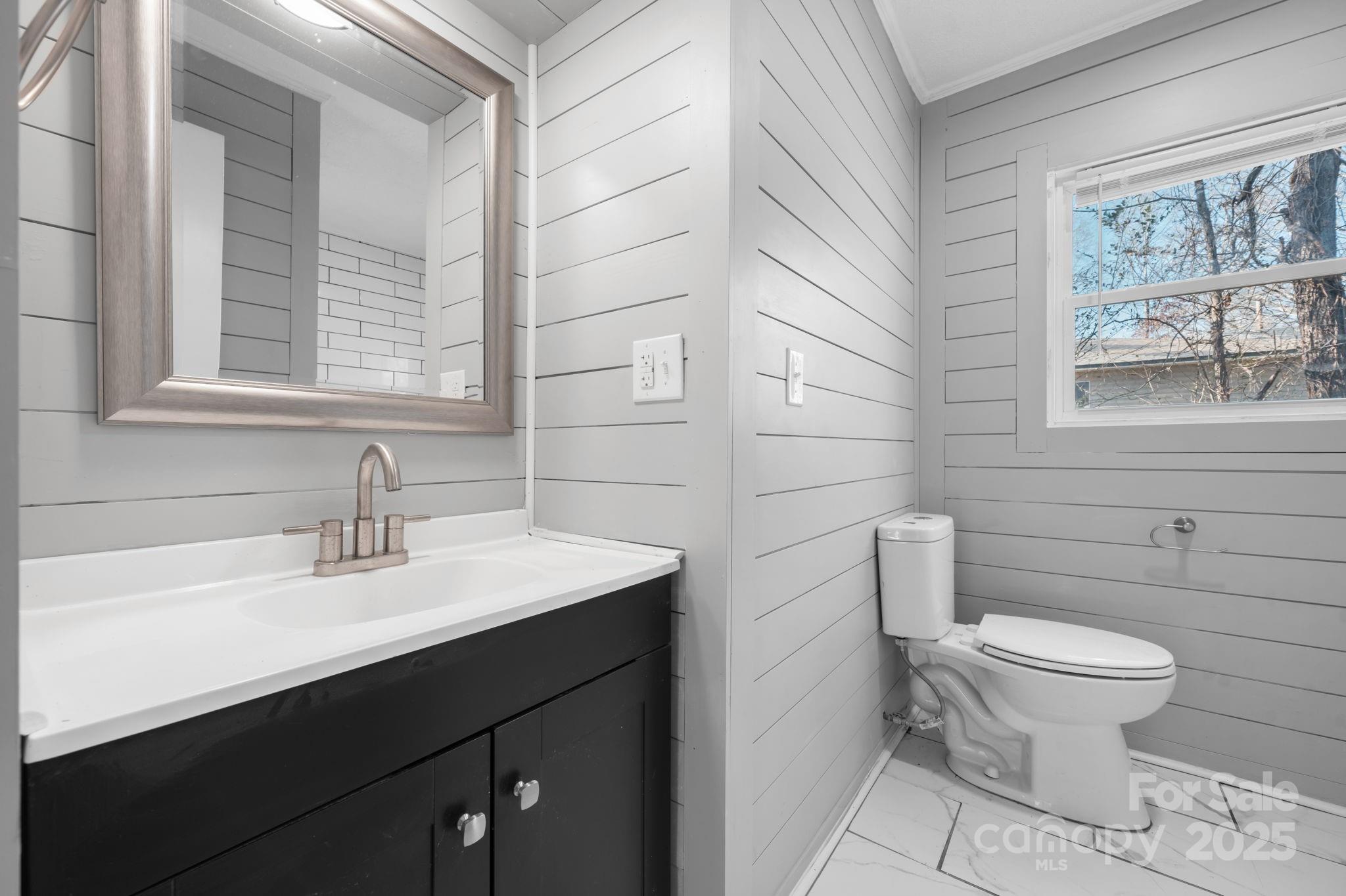 1226 Plaza Street NW