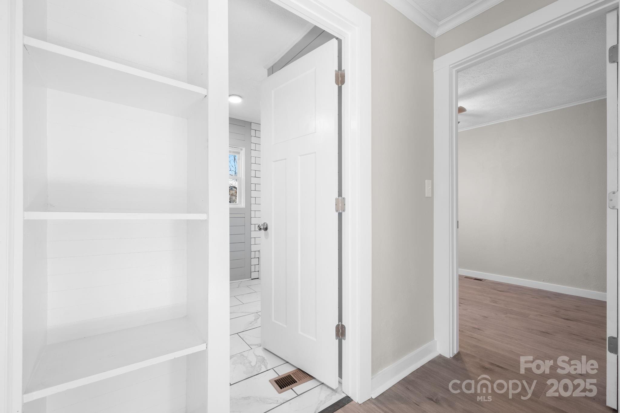 1226 Plaza Street NW