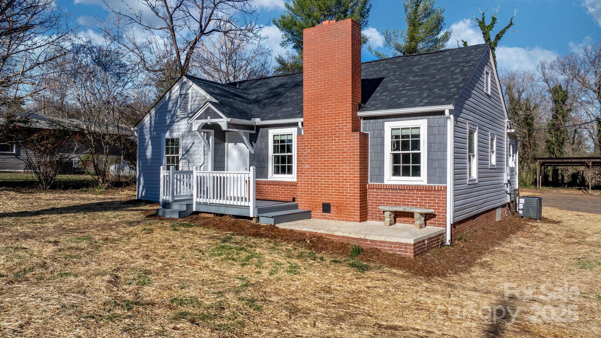 1226 Plaza Street NW