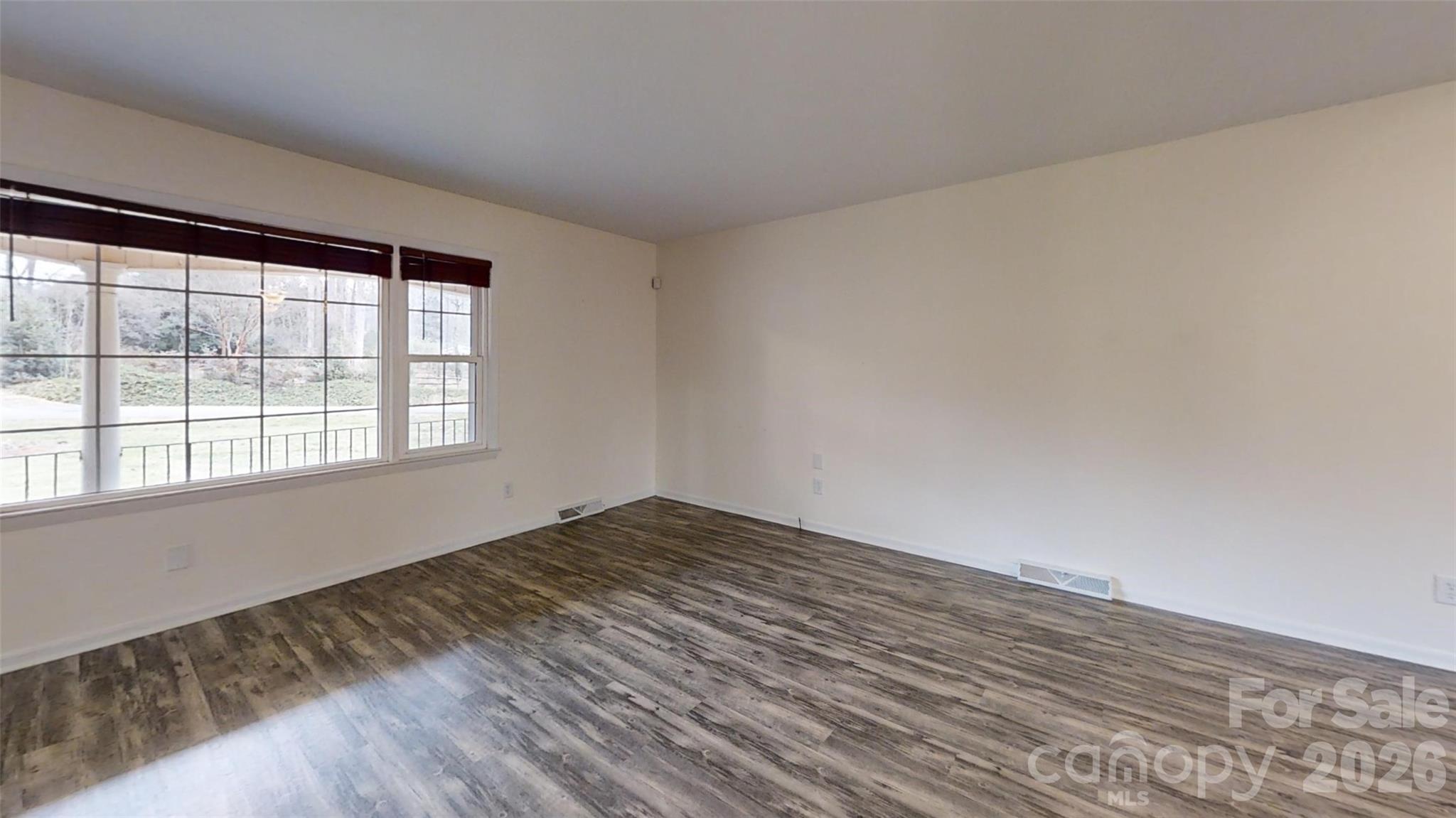 611 5th Avenue NE Unit: PT21&22/L