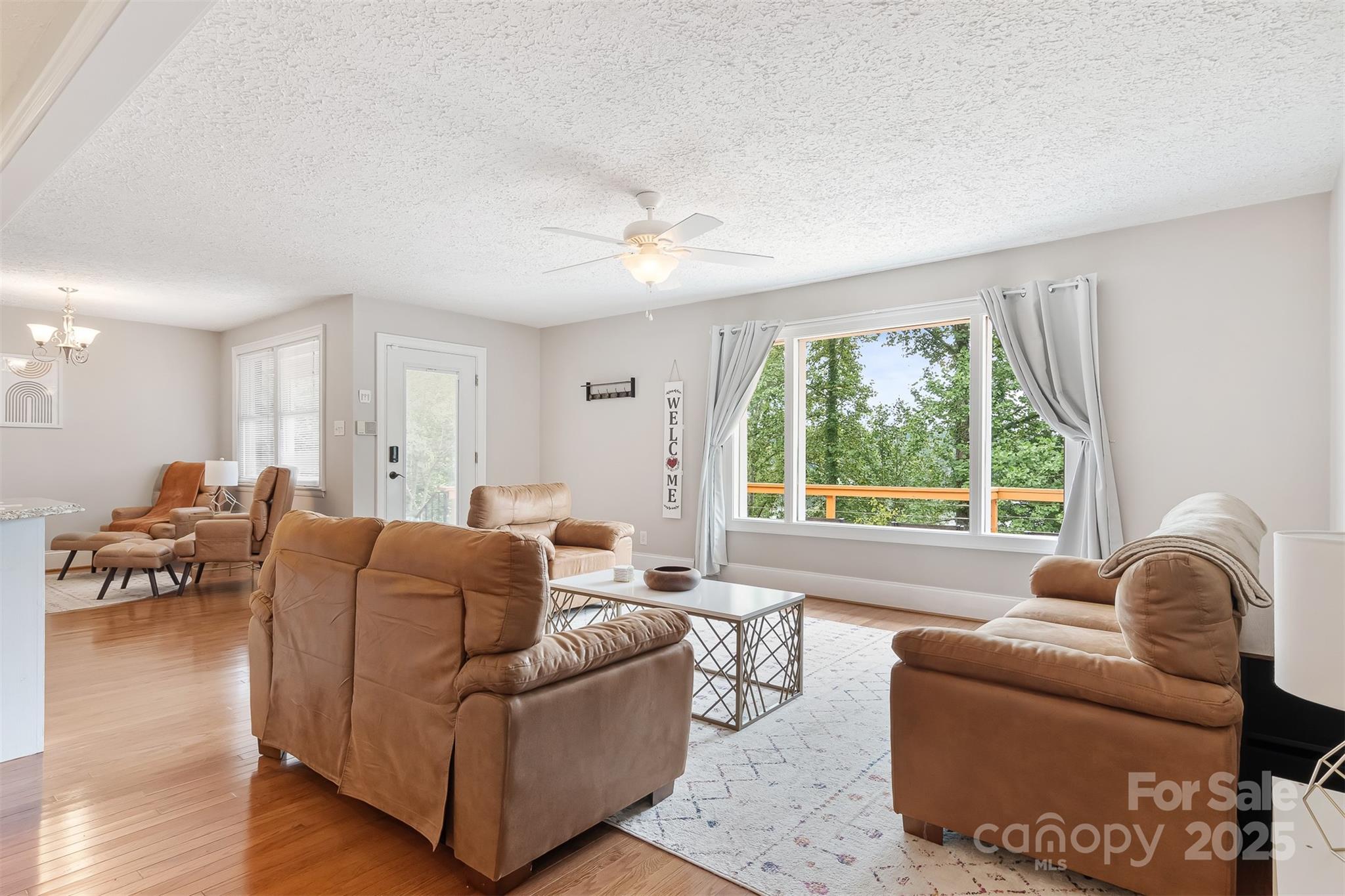 6294 Southlake Drive