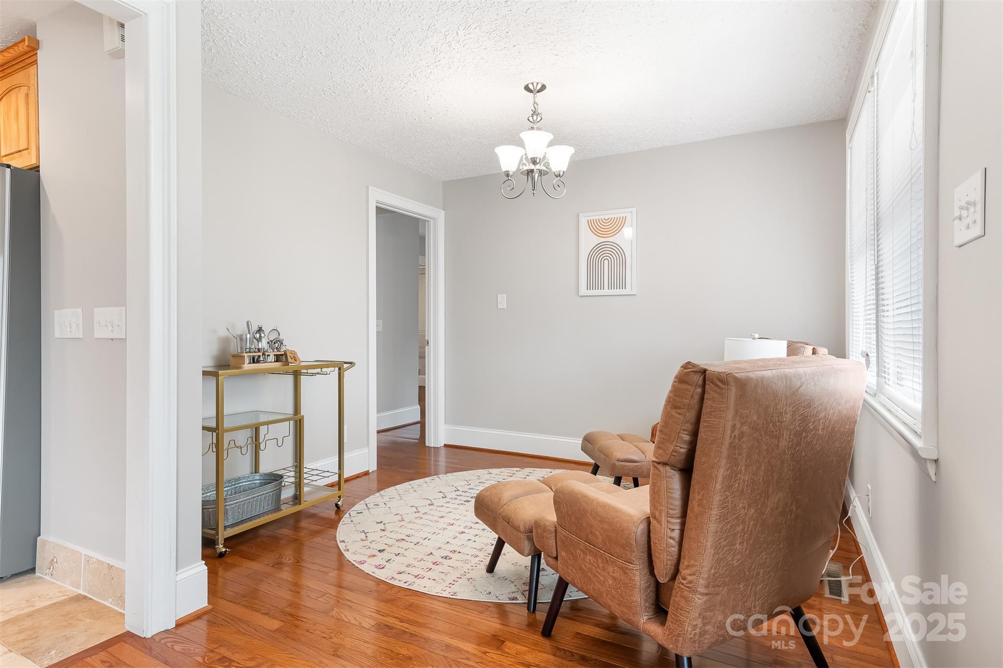 6294 Southlake Drive